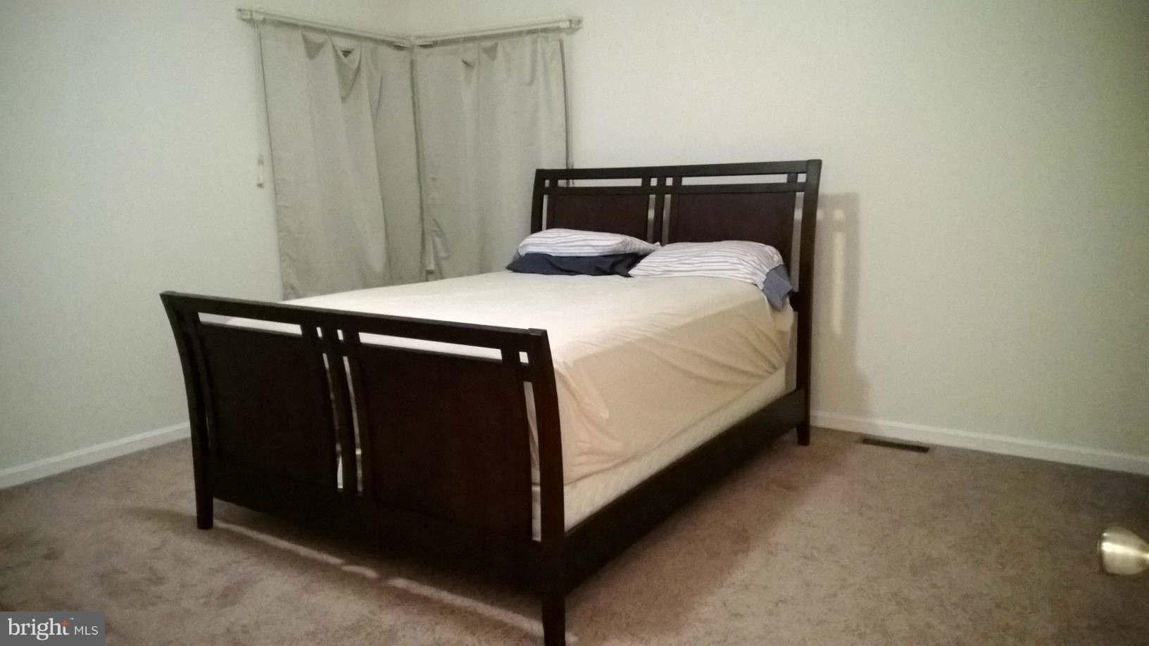 LAKE WILDERNESS - Residential