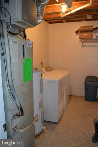 LAKE WILDERNESS - Residential