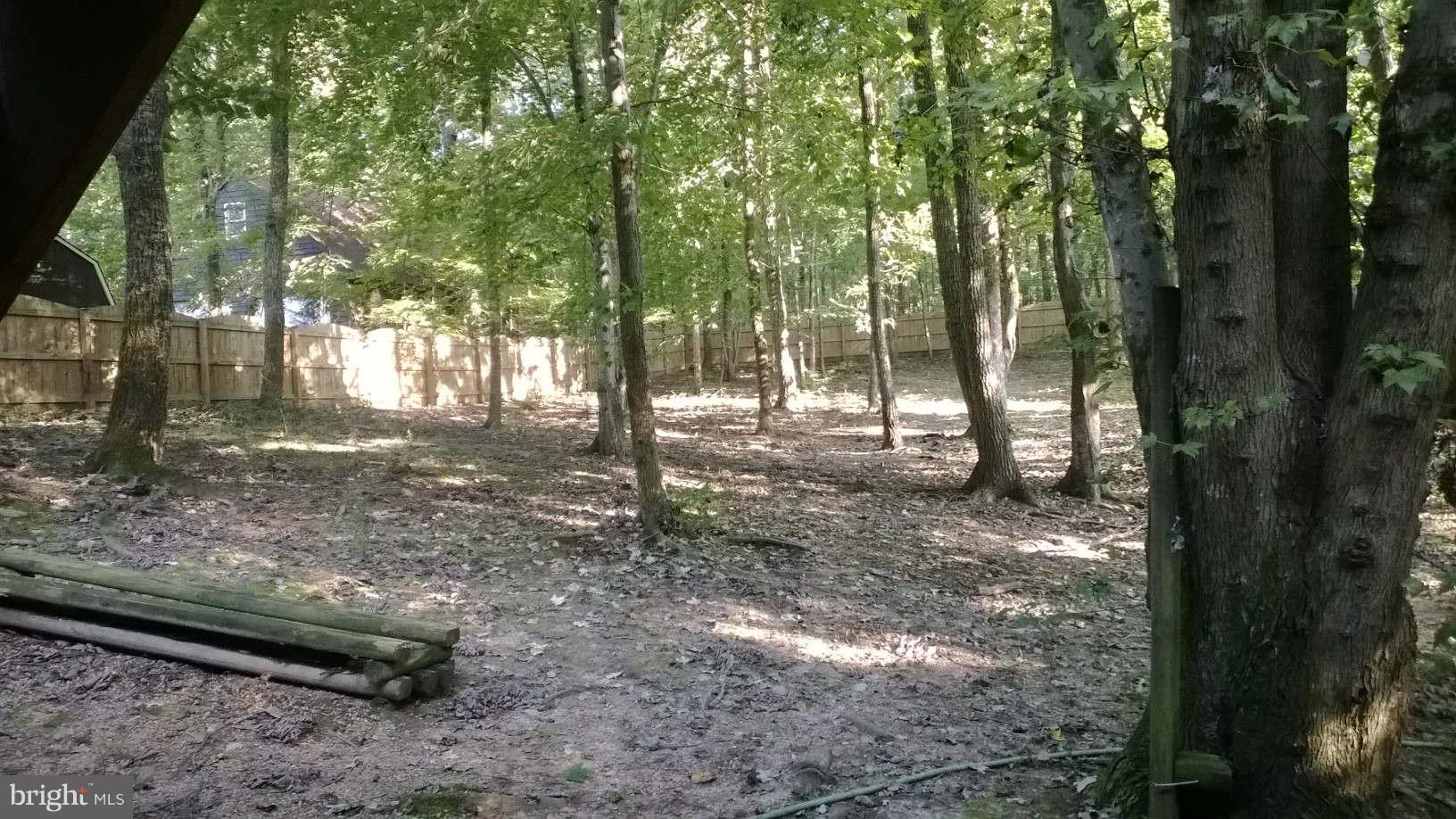 LAKE WILDERNESS - Residential