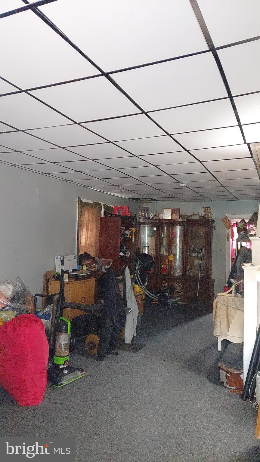 825 WALNUT AVENUE