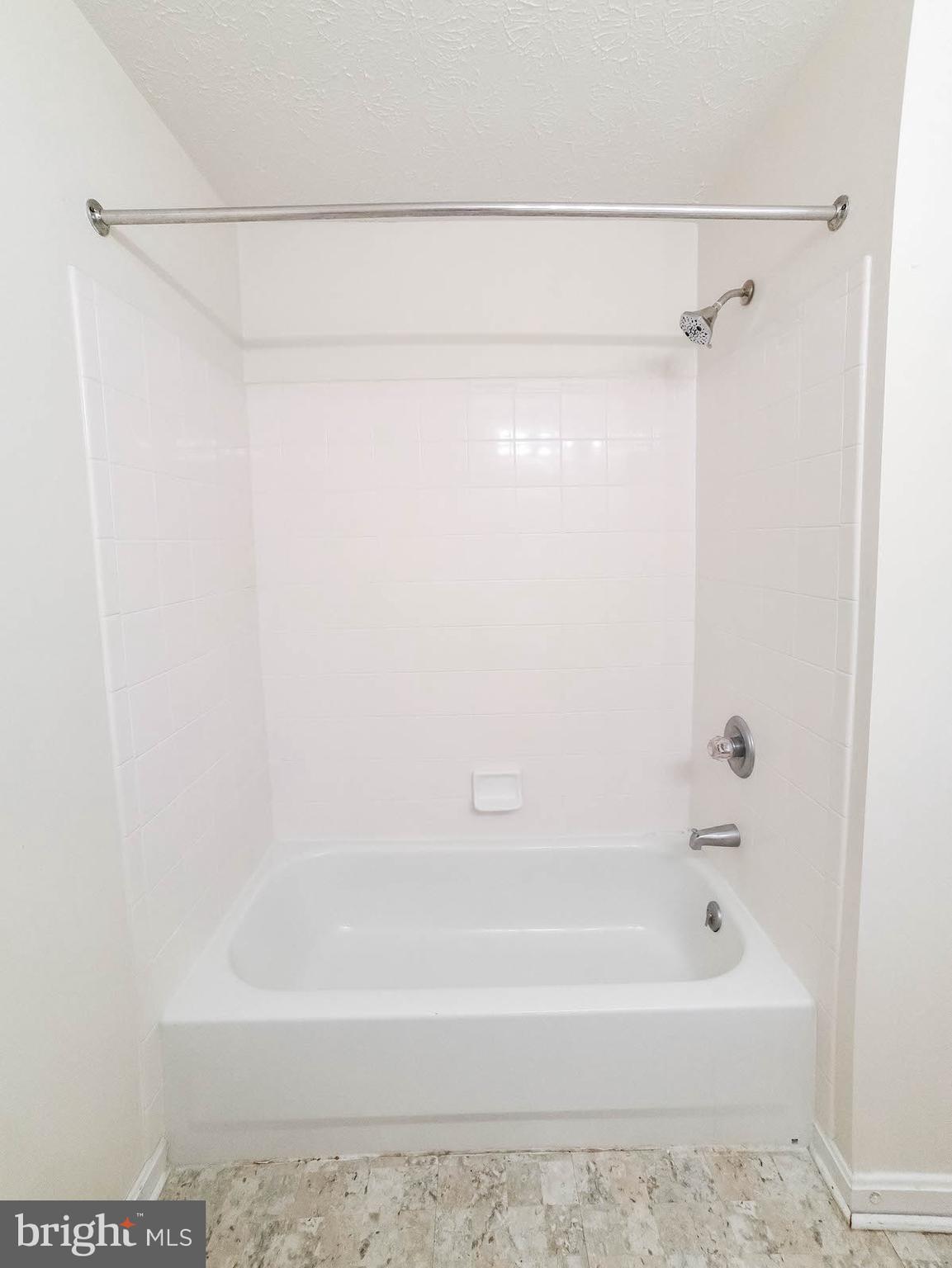 PICKETTS HARBOR - Residential