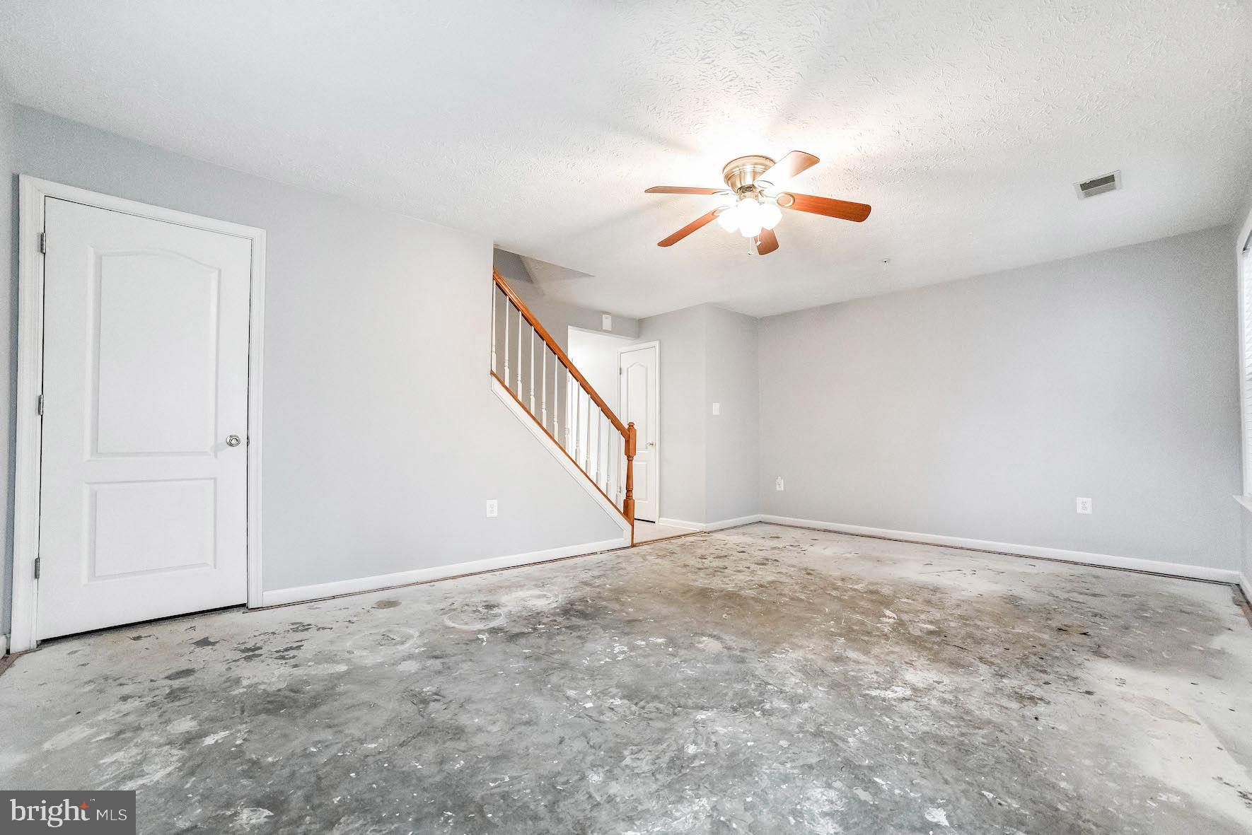 PICKETTS HARBOR - Residential