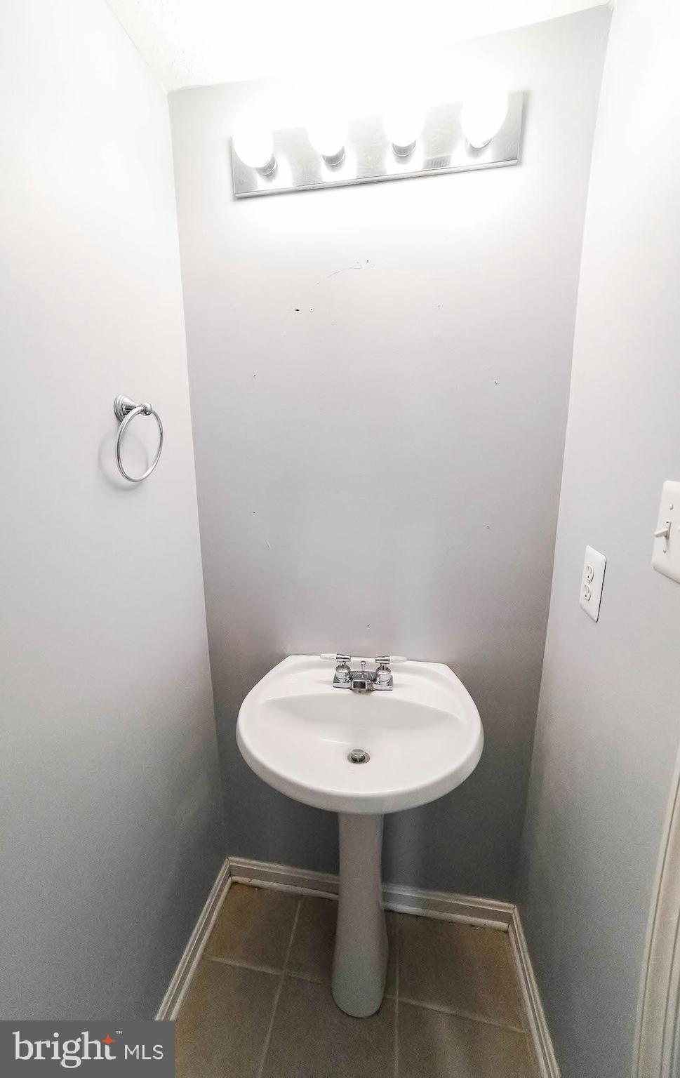 PICKETTS HARBOR - Residential