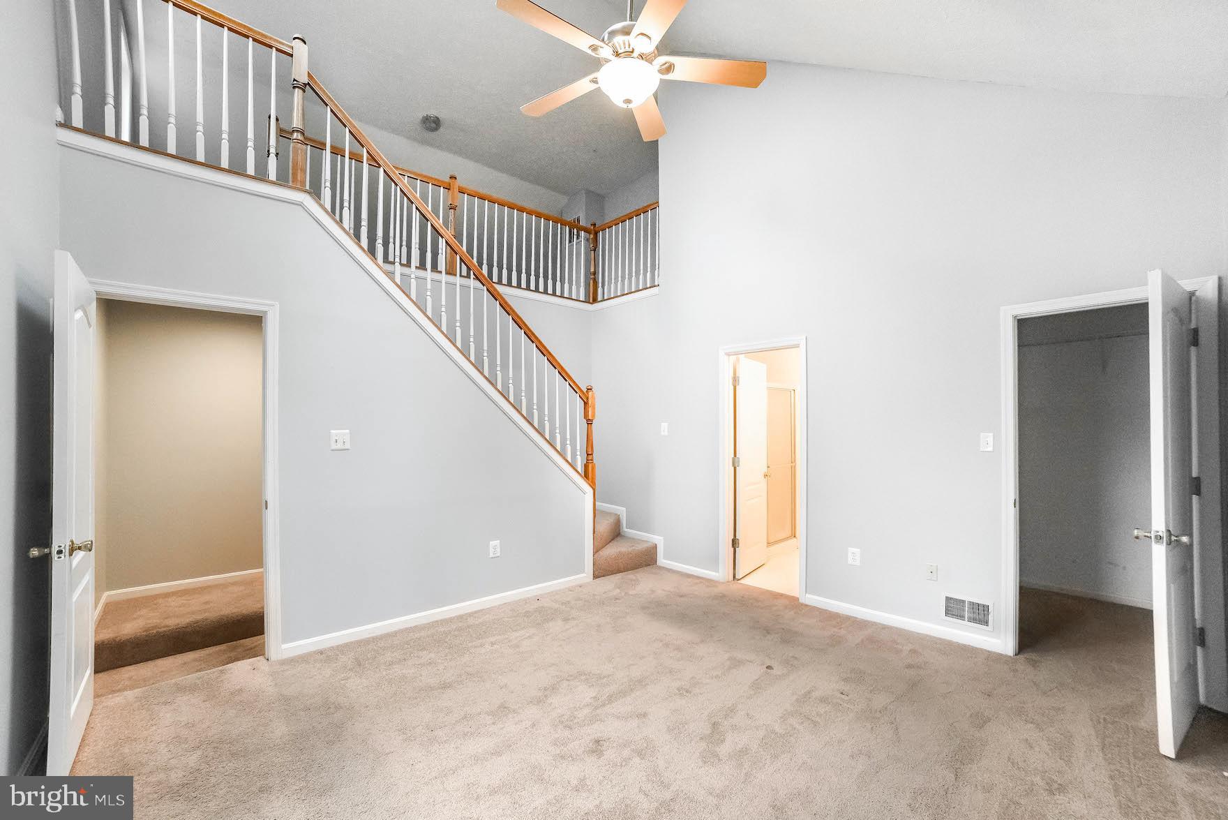 PICKETTS HARBOR - Residential