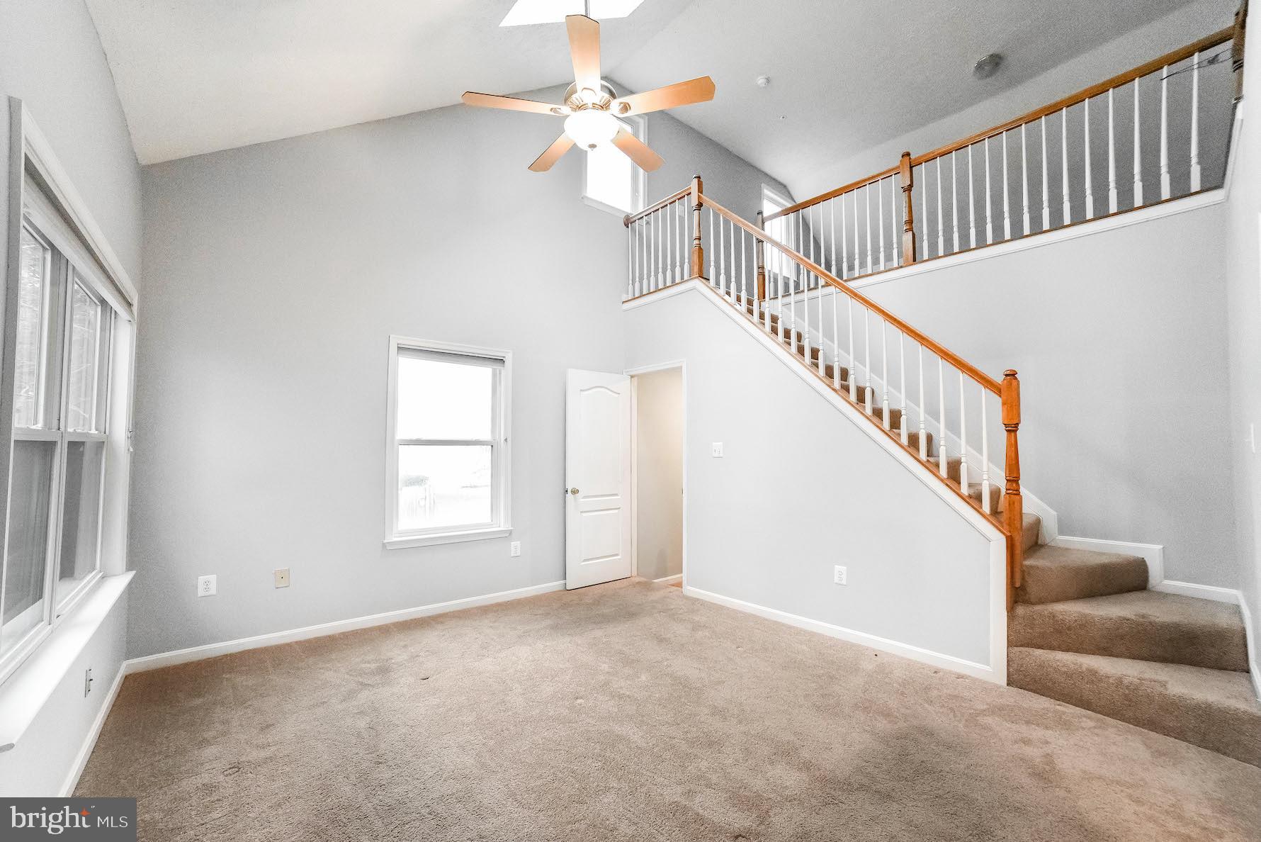 PICKETTS HARBOR - Residential