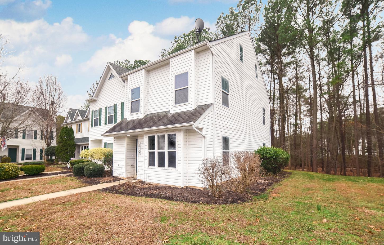 PICKETTS HARBOR - Residential