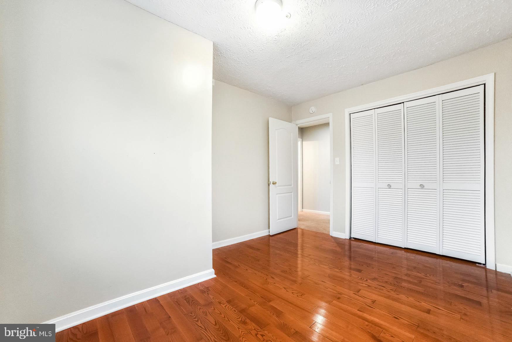 PICKETTS HARBOR - Residential