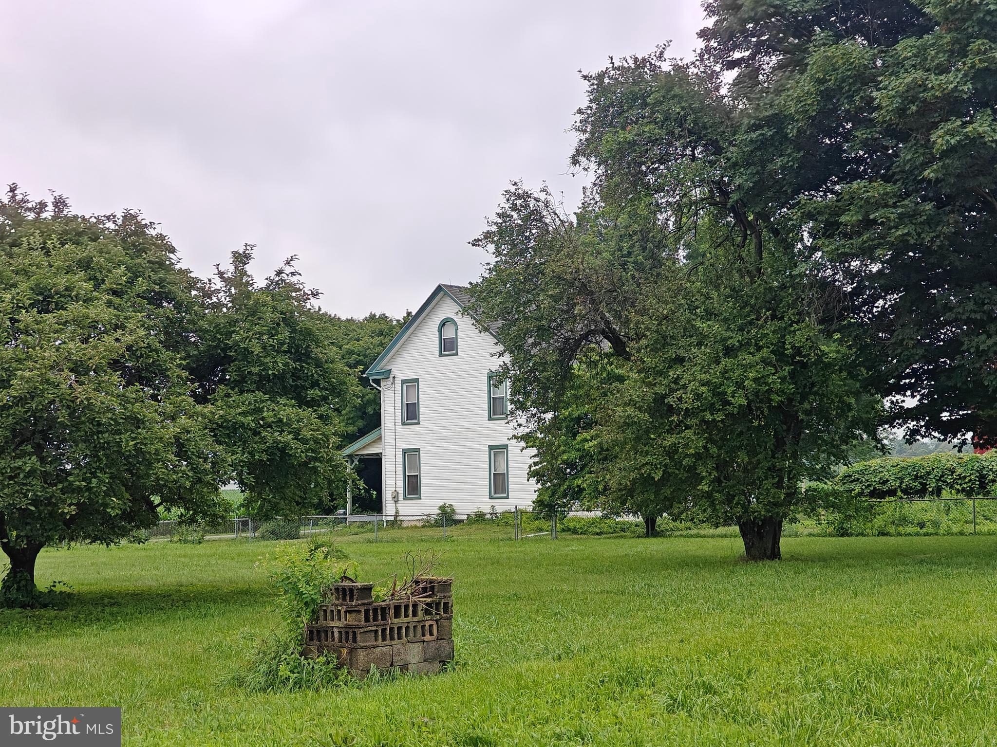 1751 WALNUT ROAD
