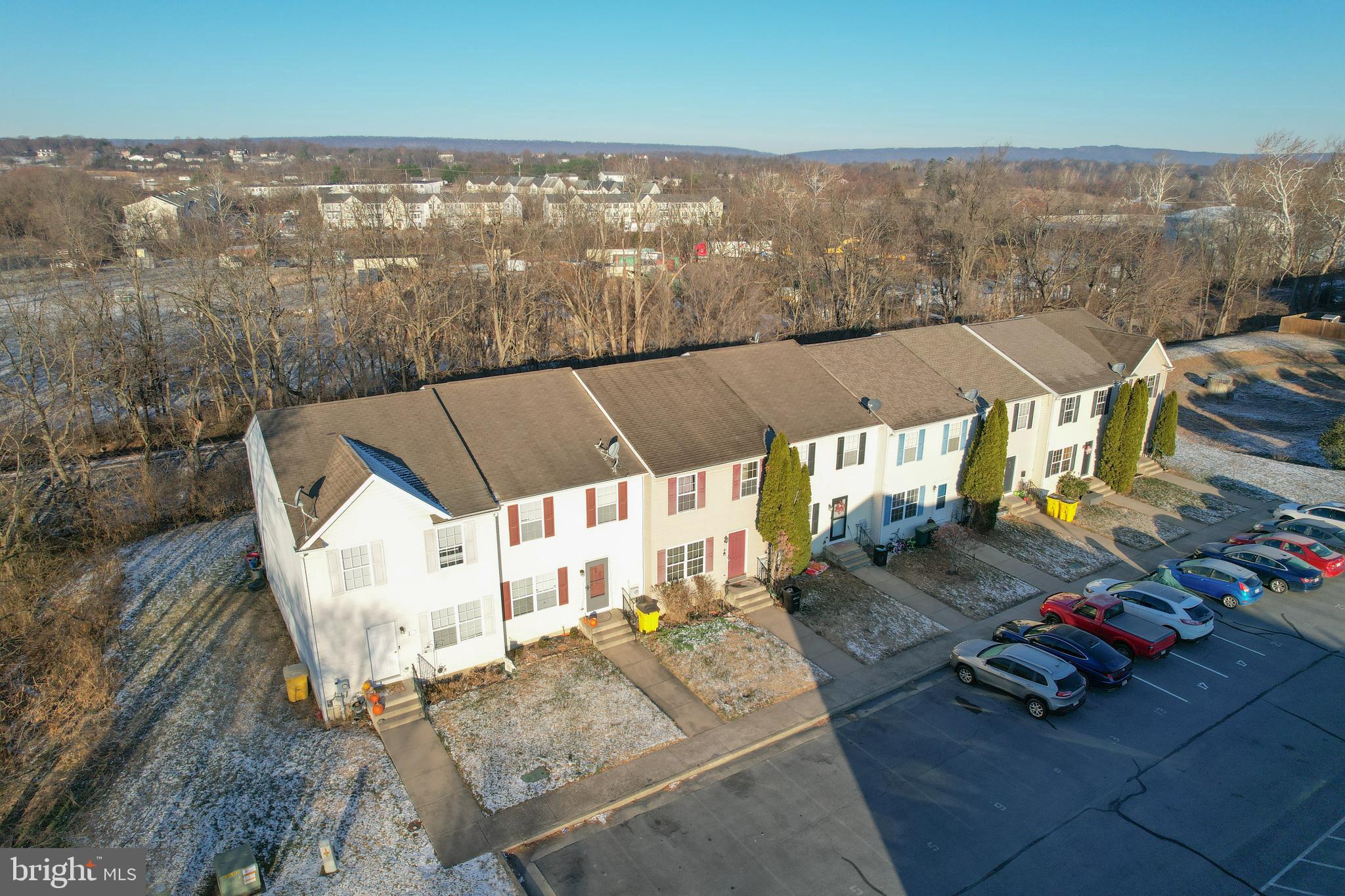 BUNKER HILL TOWNHOMES - Residential