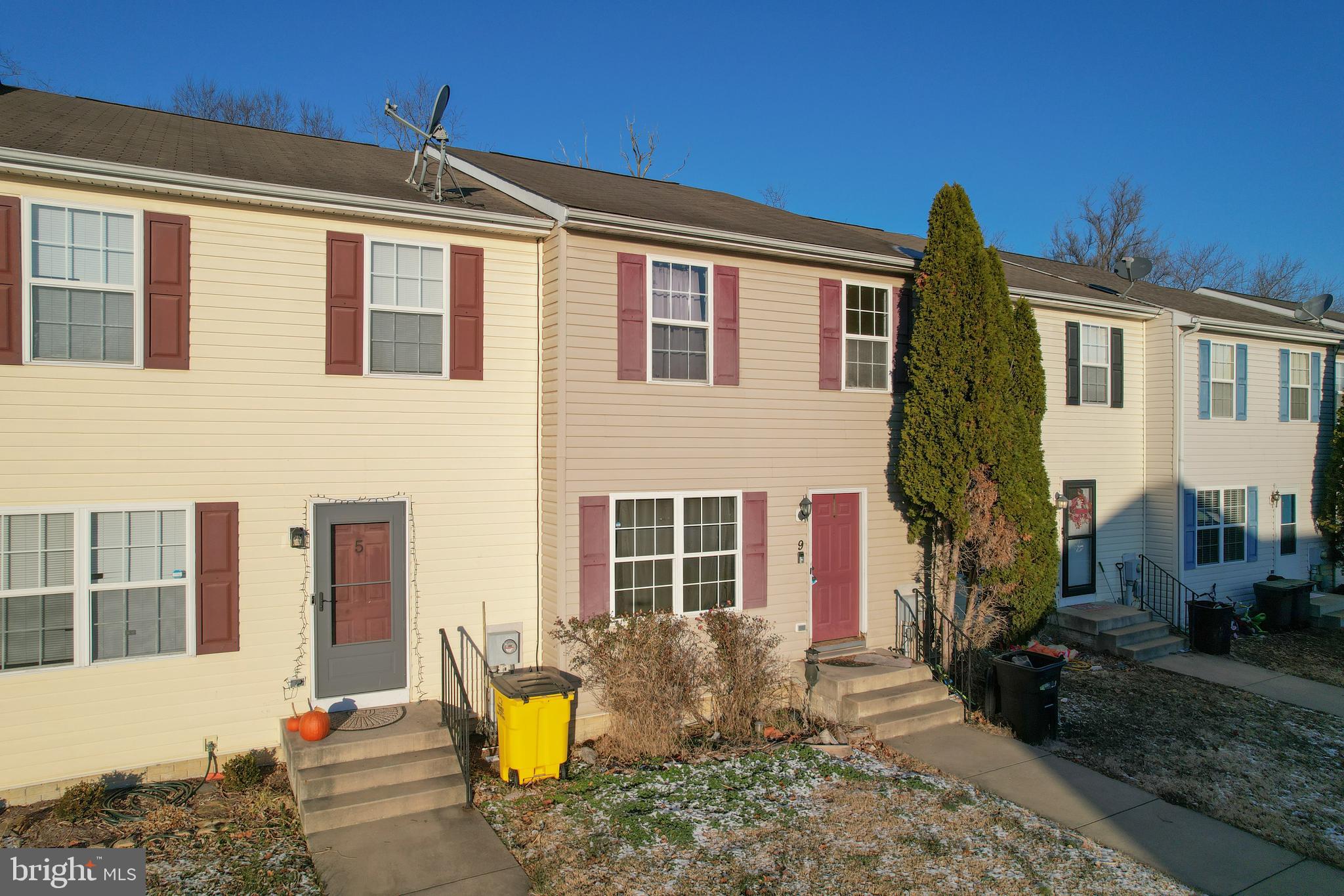 BUNKER HILL TOWNHOMES - Residential