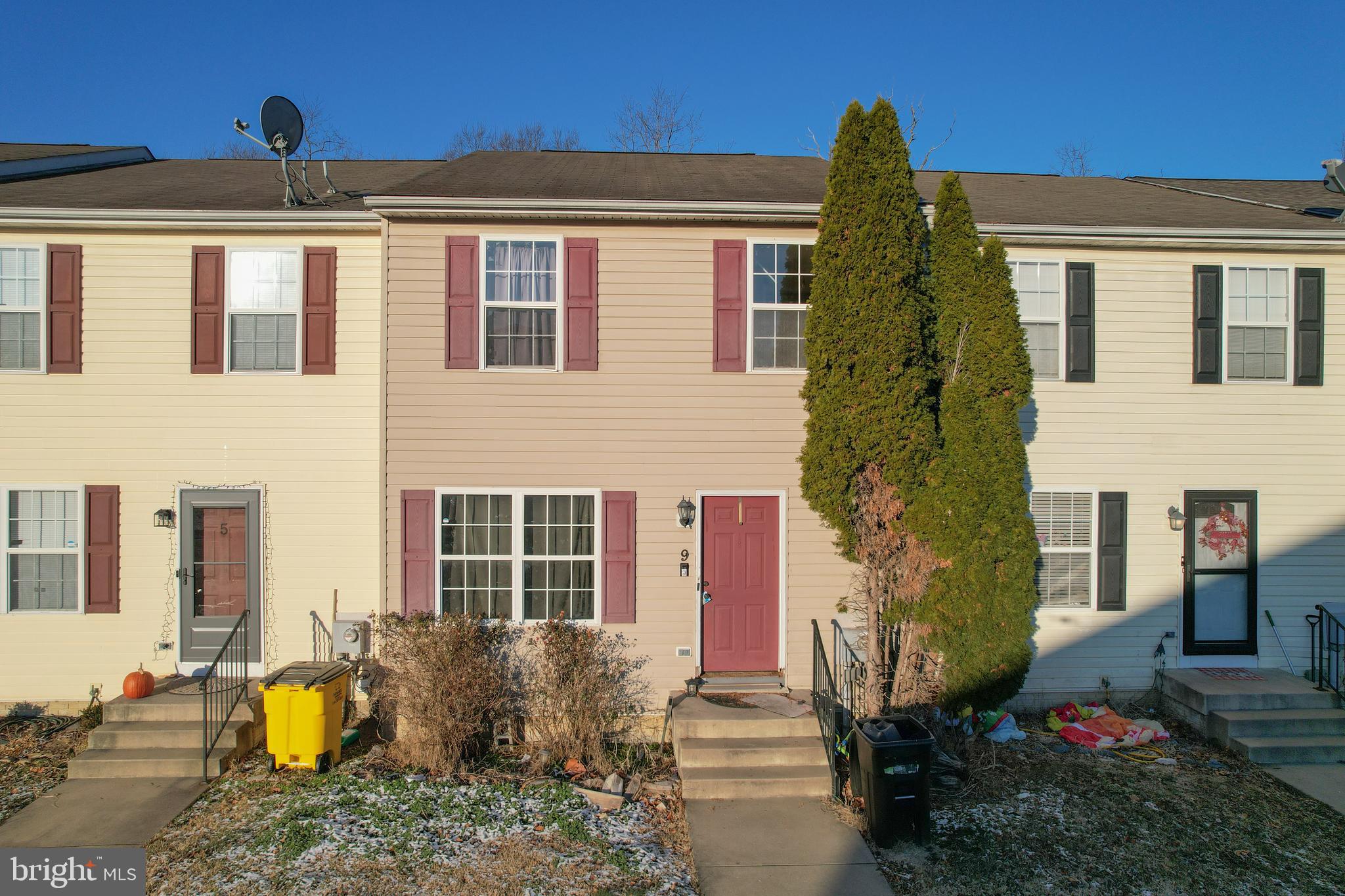 BUNKER HILL TOWNHOMES - Residential