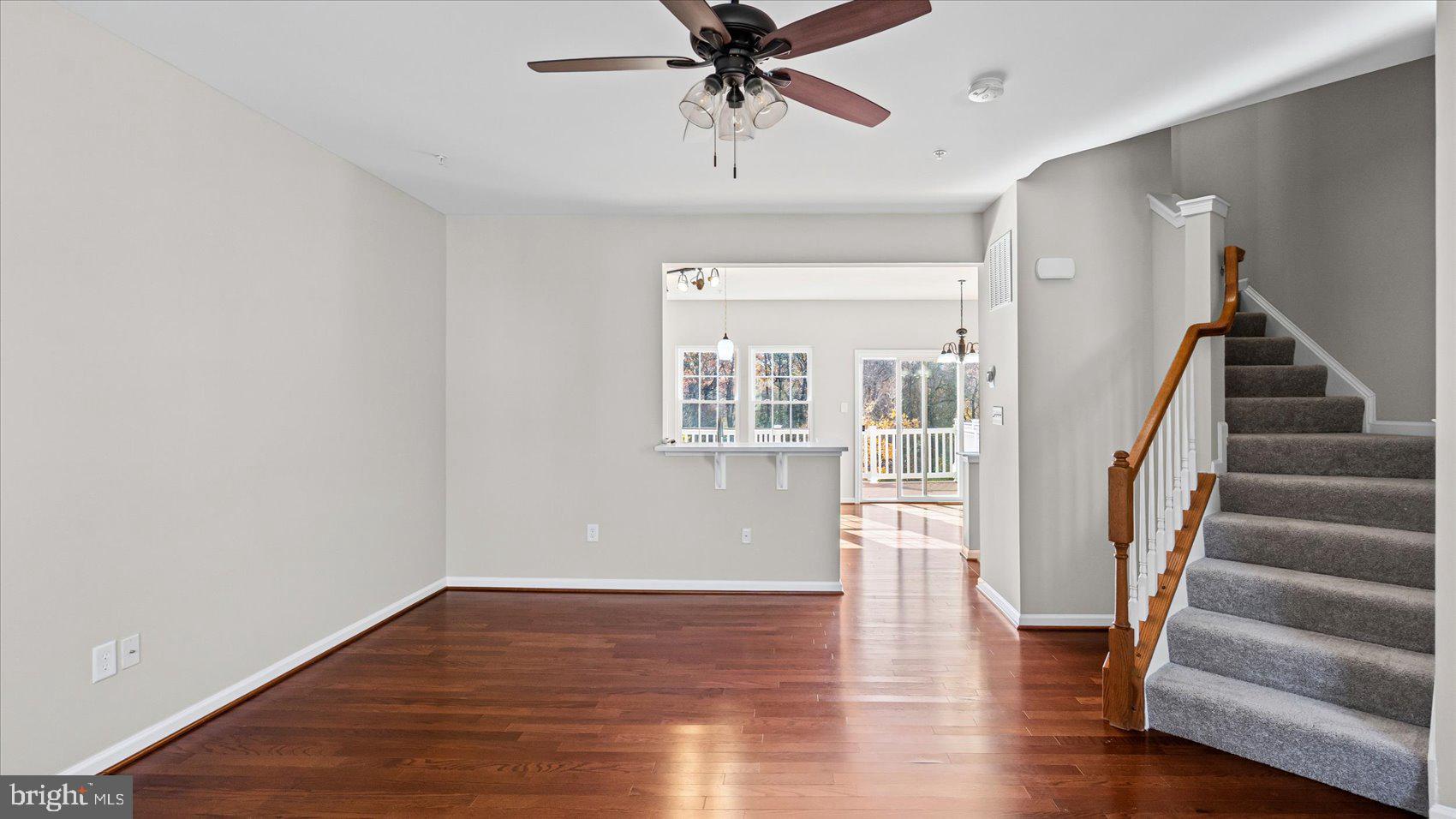 7260 MOCKINGBIRD CIRCLE