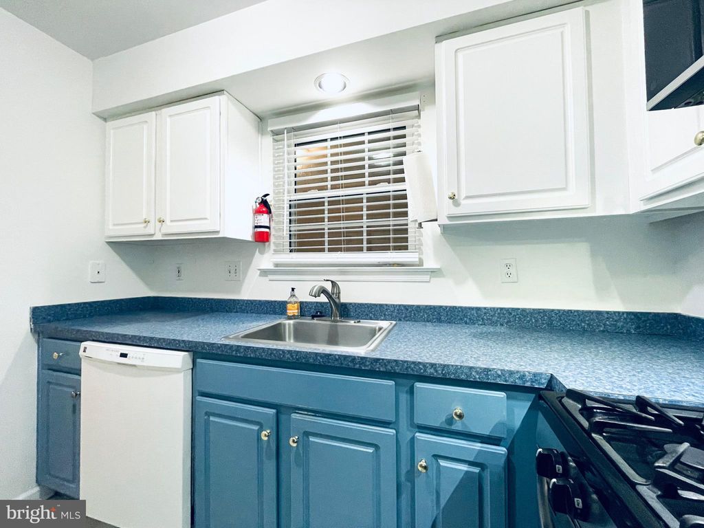 Photo of 3005 Creekside Court #43, WARRINGTON, PA 18976 (MLS # PABU2111260)