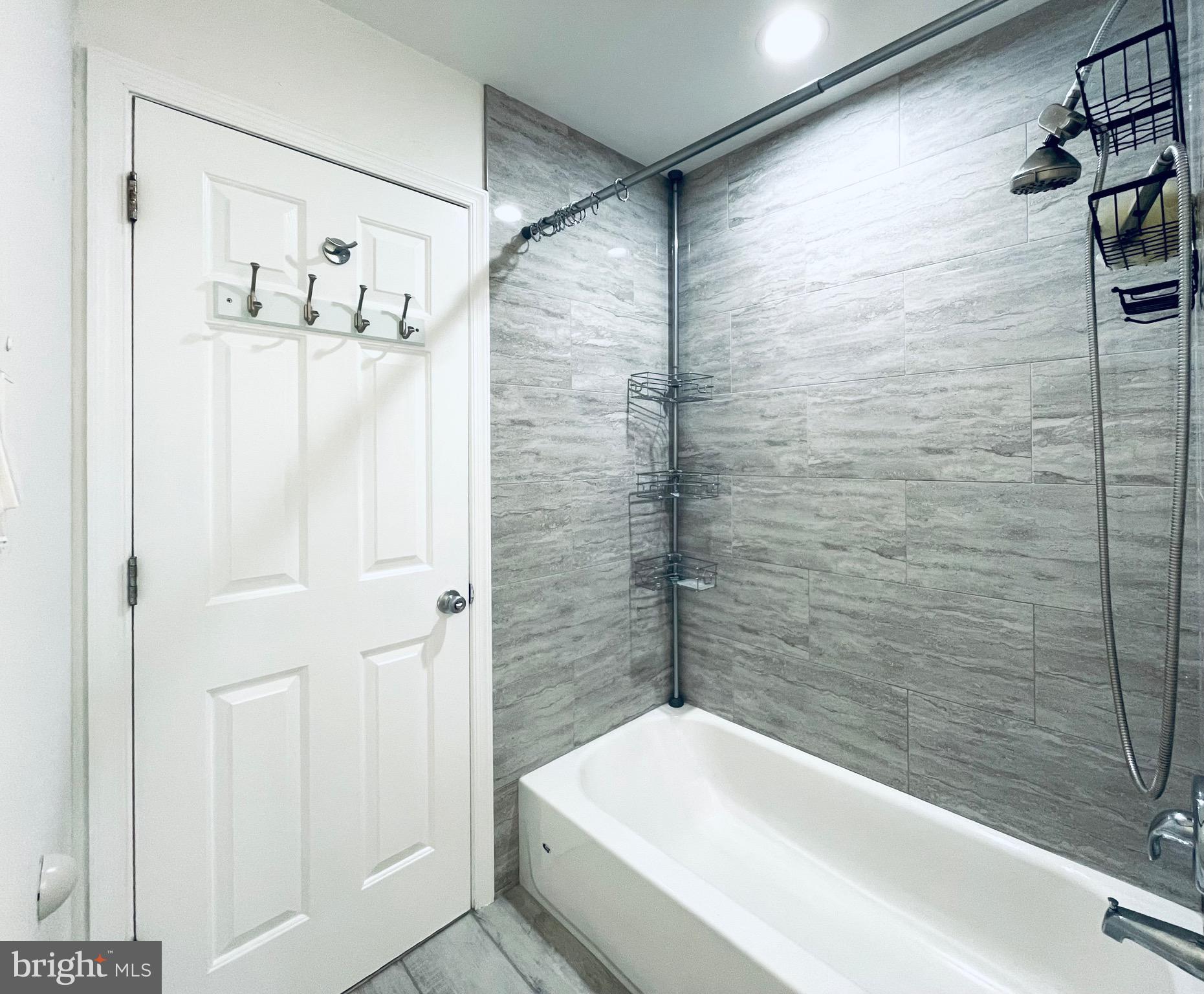 SWEET BRIAR - Residential Lease