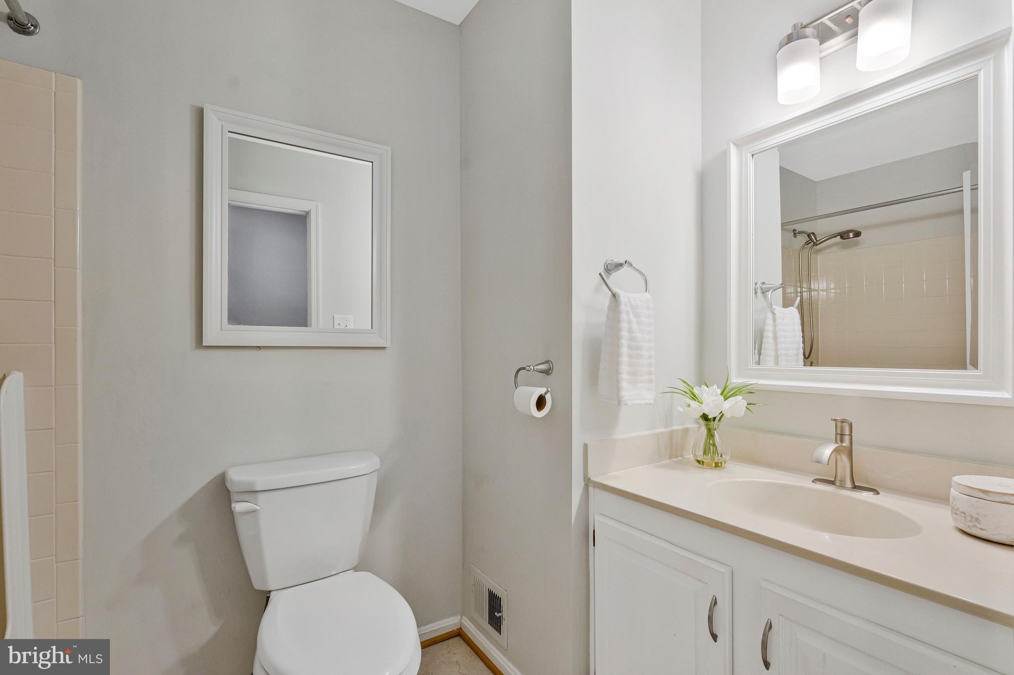 SENECA RIDGE - Residential