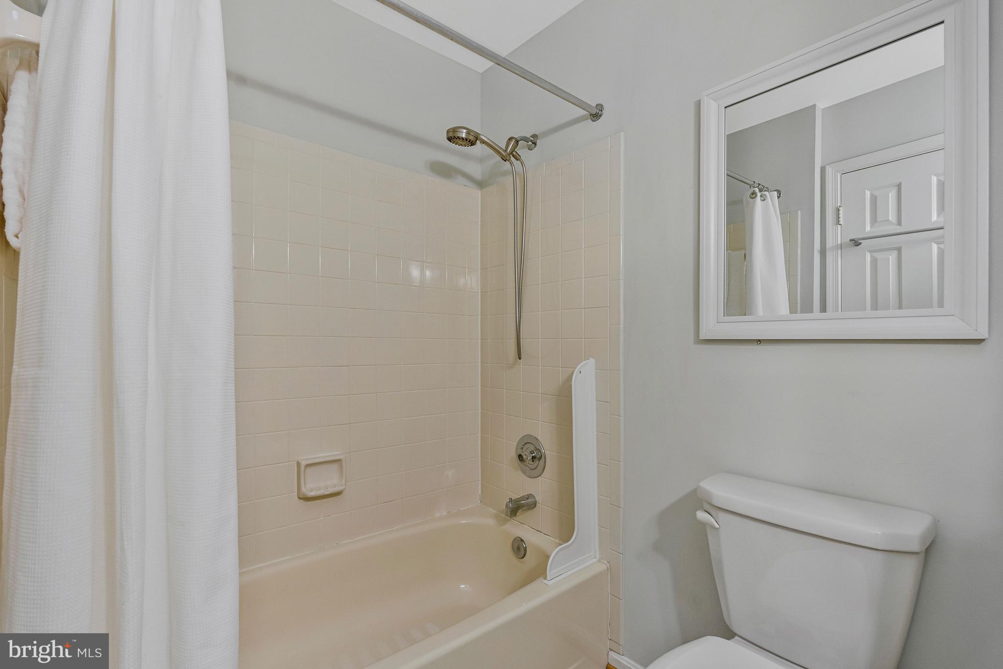 SENECA RIDGE - Residential