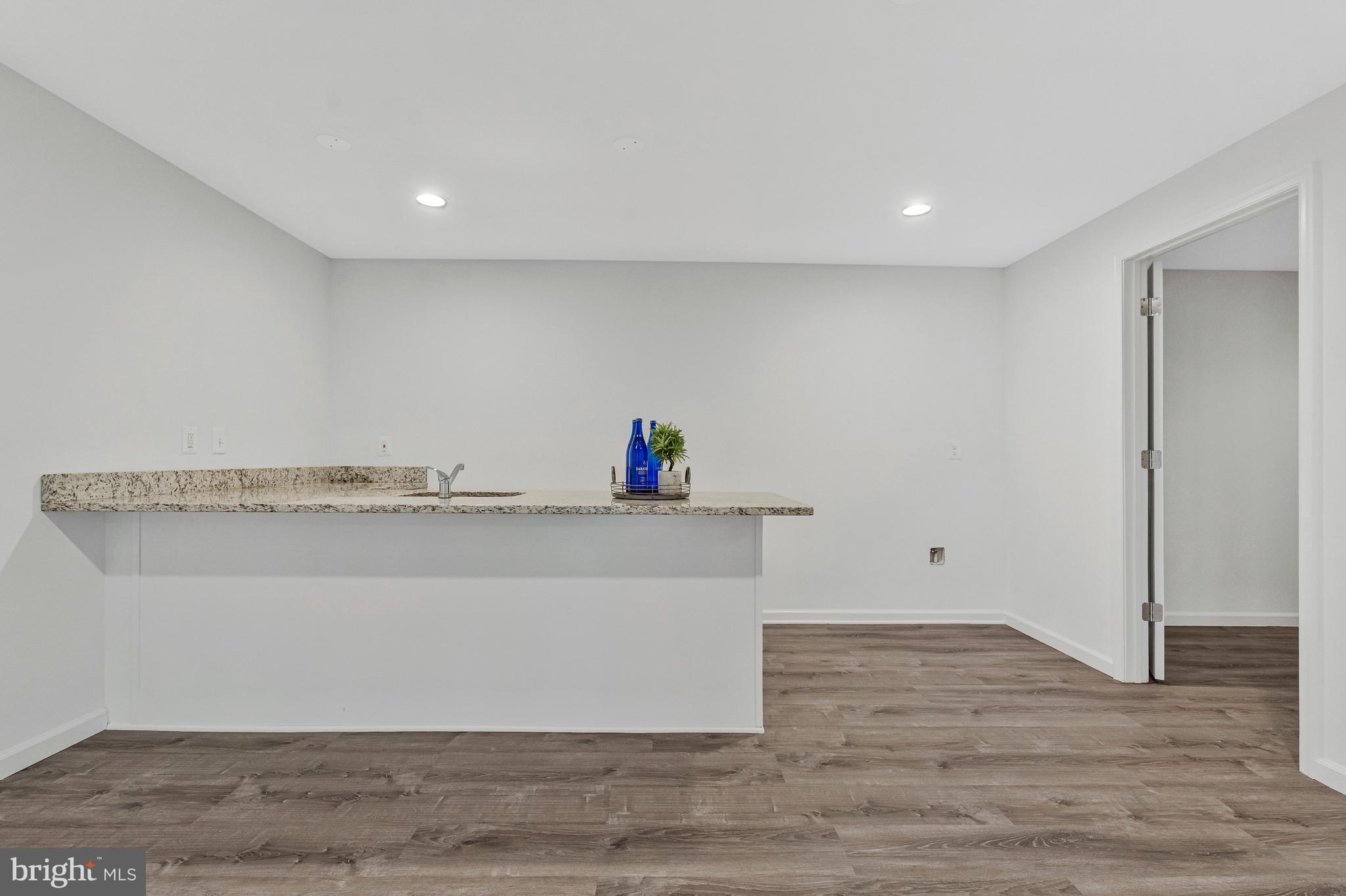 SENECA RIDGE - Residential