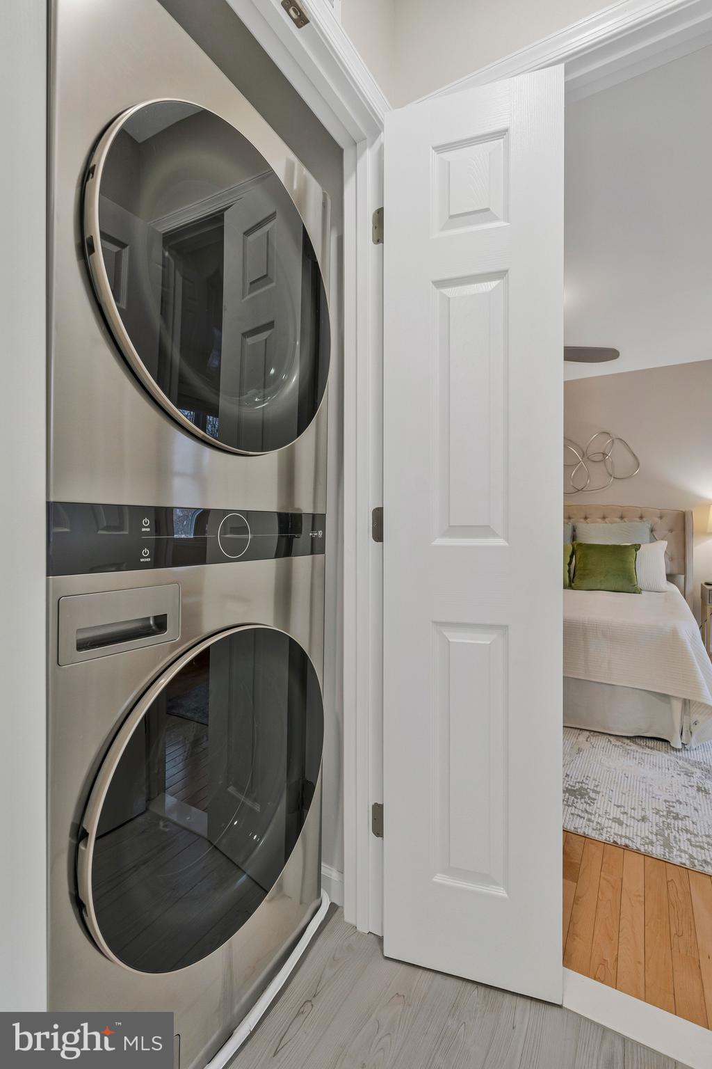 SENECA RIDGE - Residential