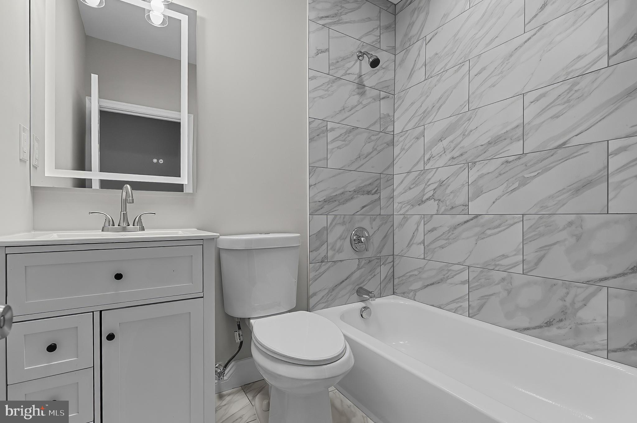 CLIFTON PARK - Residential