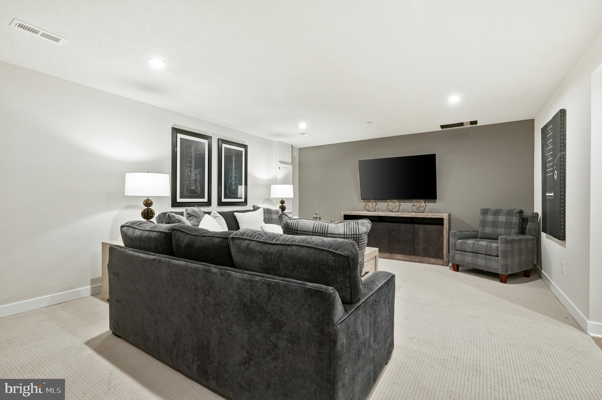 STEPHENS CROSSING - Residential