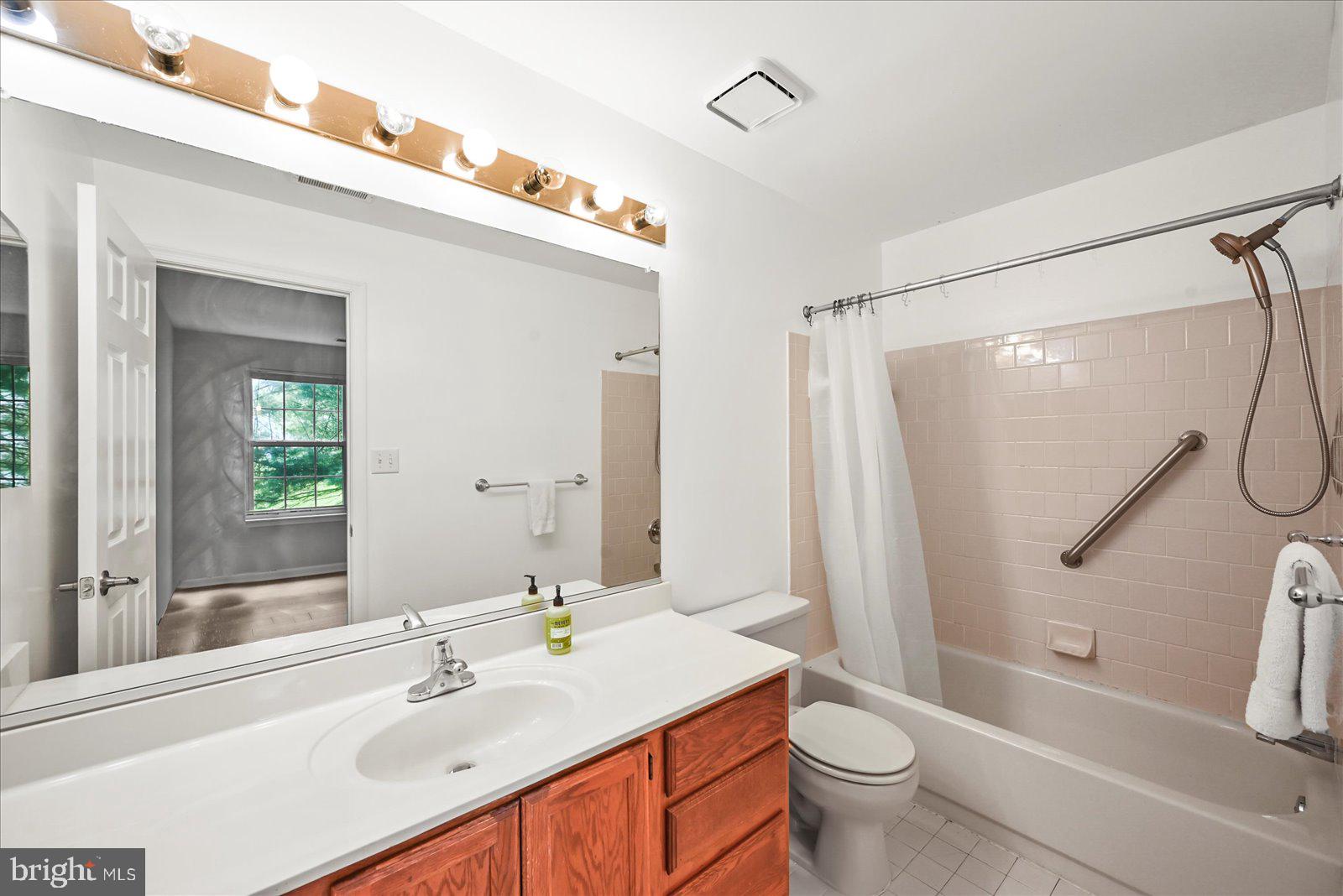 TAYLOR RIDGE - Residential