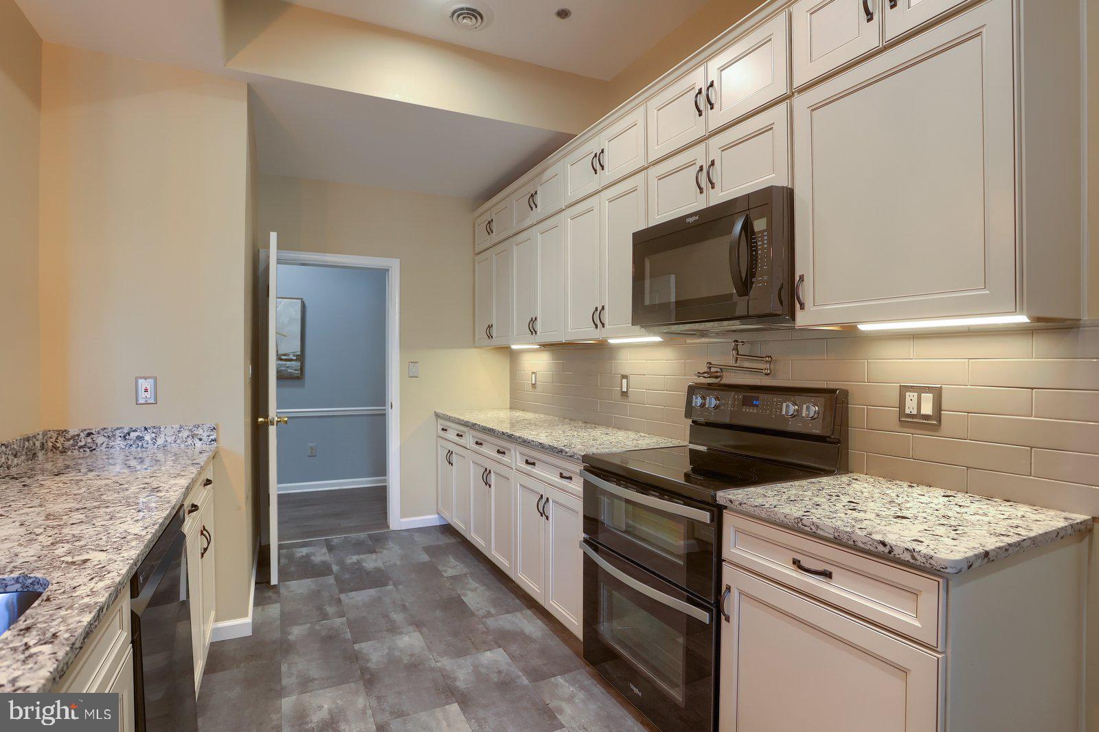 TAYLOR RIDGE - Residential
