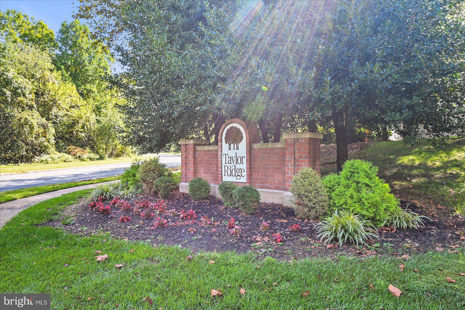 TAYLOR RIDGE - Residential