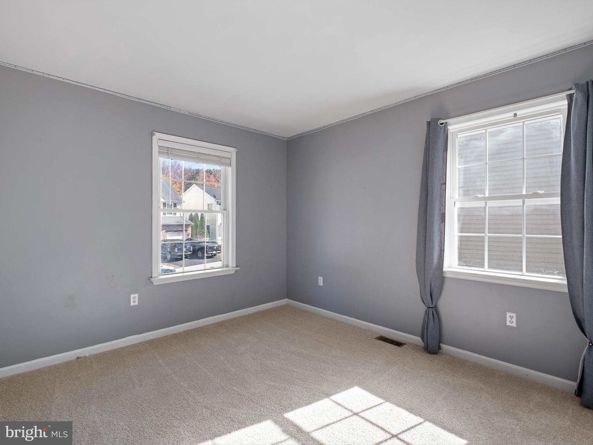 VILLAGE OF ELK RIDGE - Residential