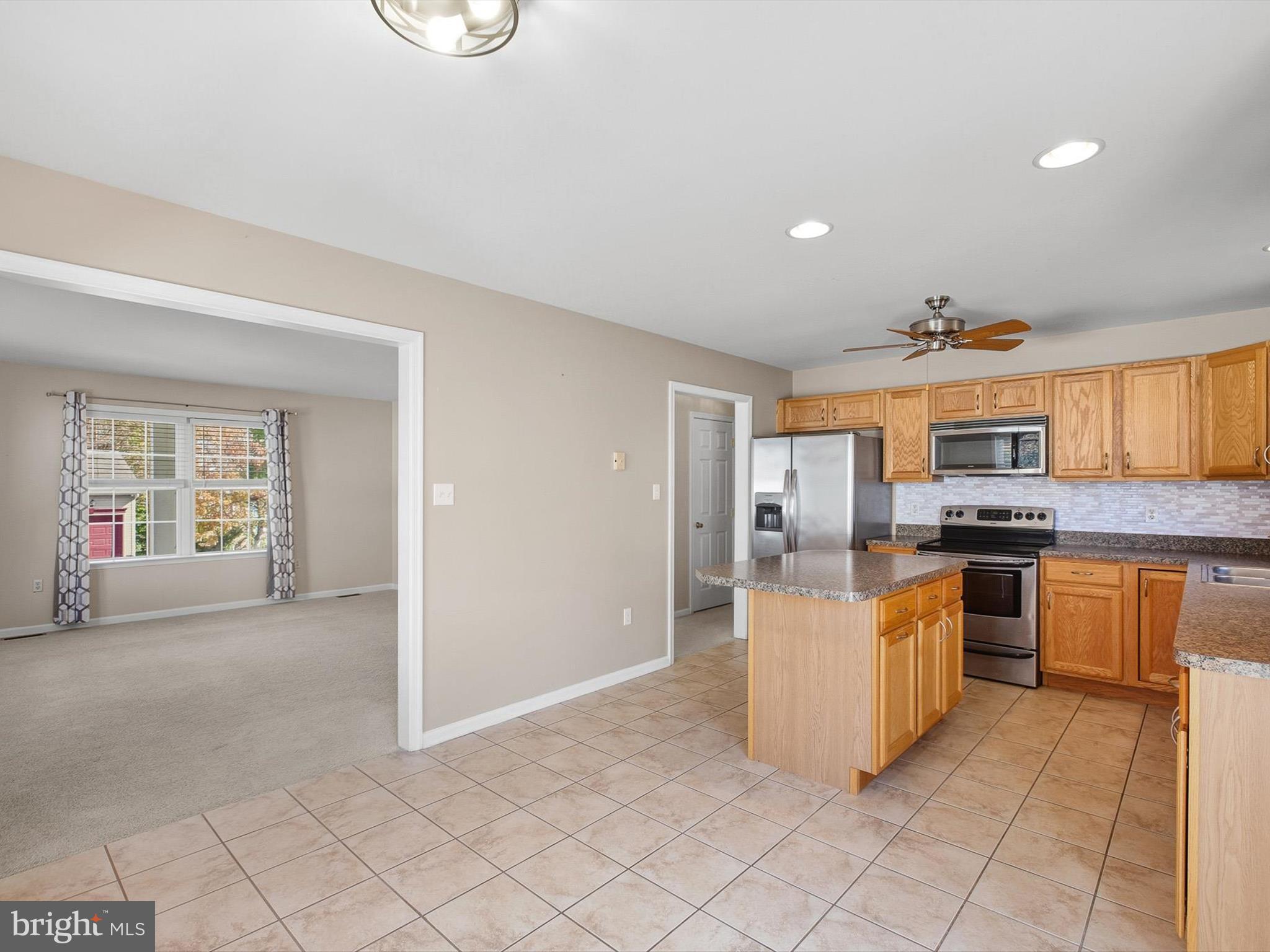 VILLAGE OF ELK RIDGE - Residential