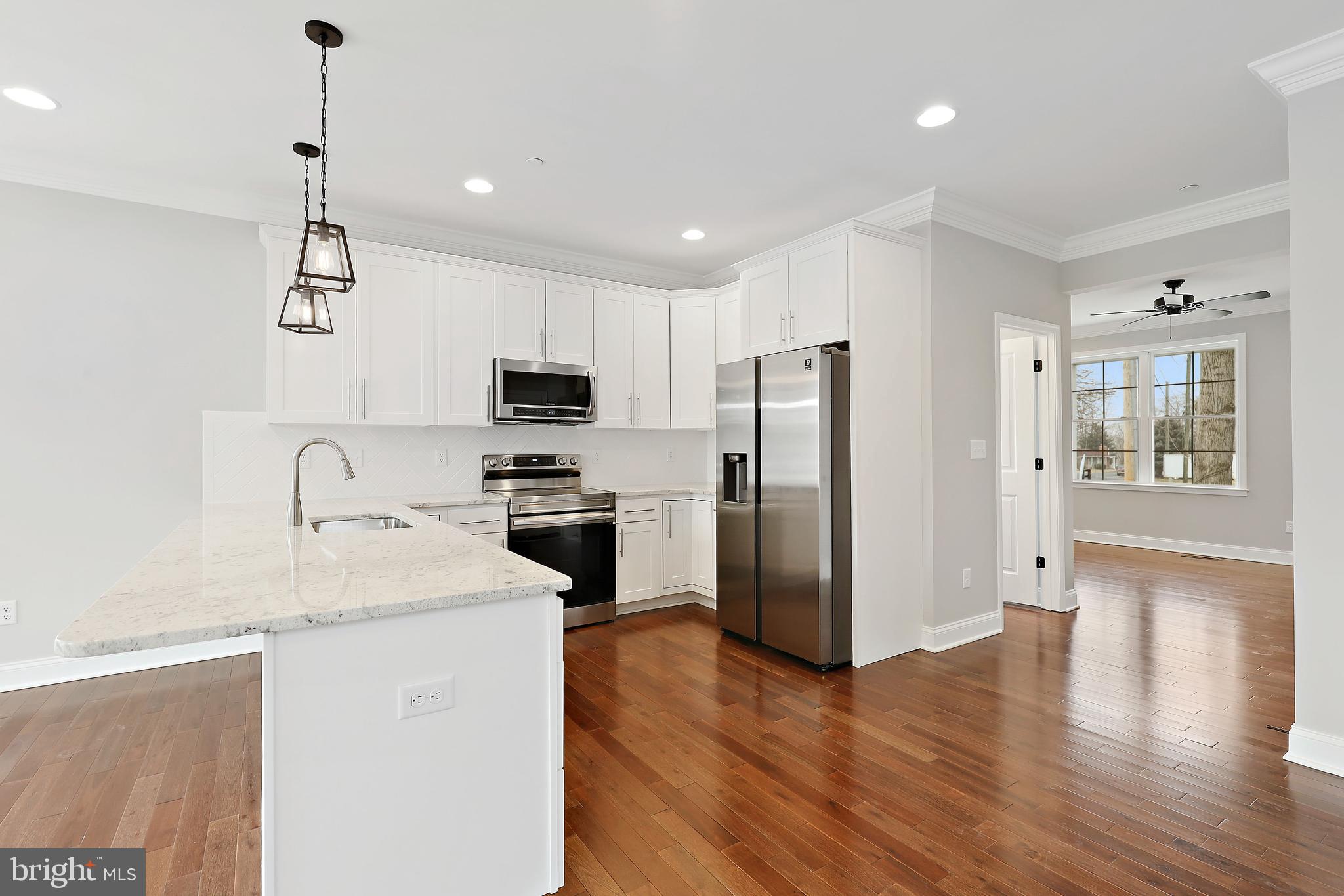 RIVIERA BEACH - Residential