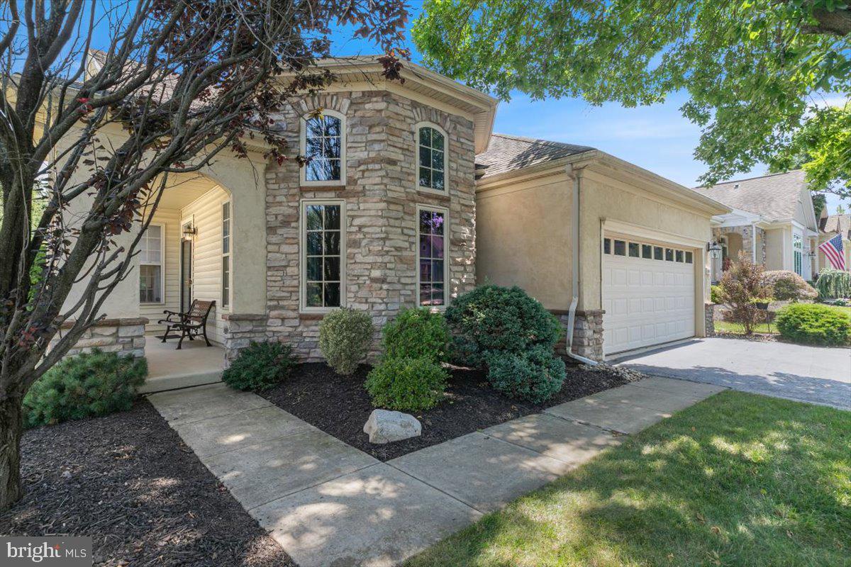 1019 CONWAY COURT