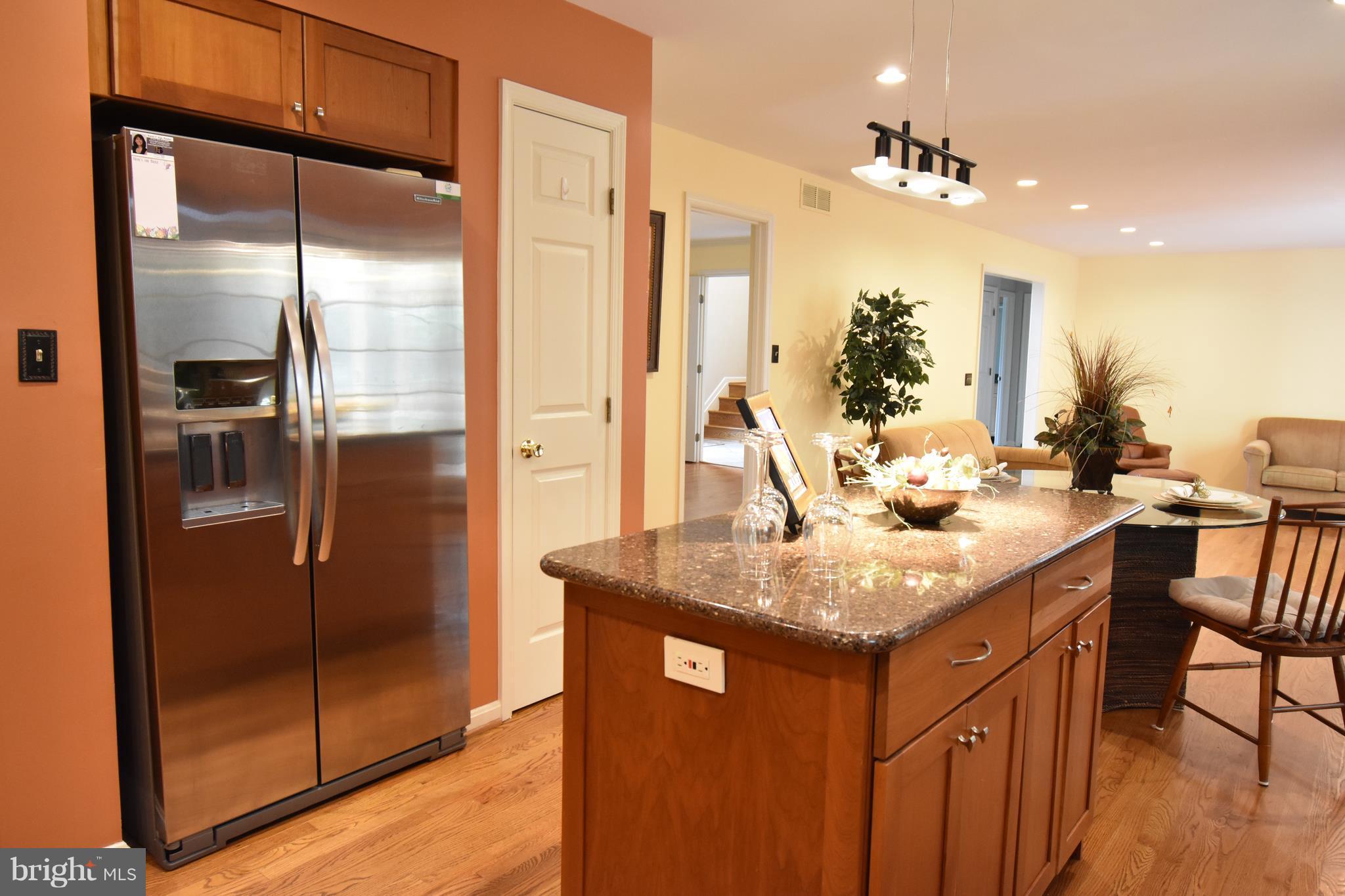 VALEWOOD AT HAMPTON GARDENS - Residential