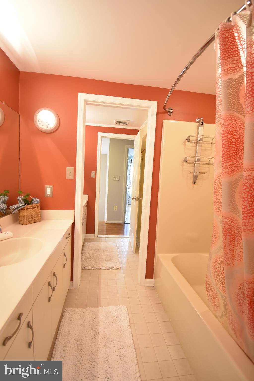 VALEWOOD AT HAMPTON GARDENS - Residential