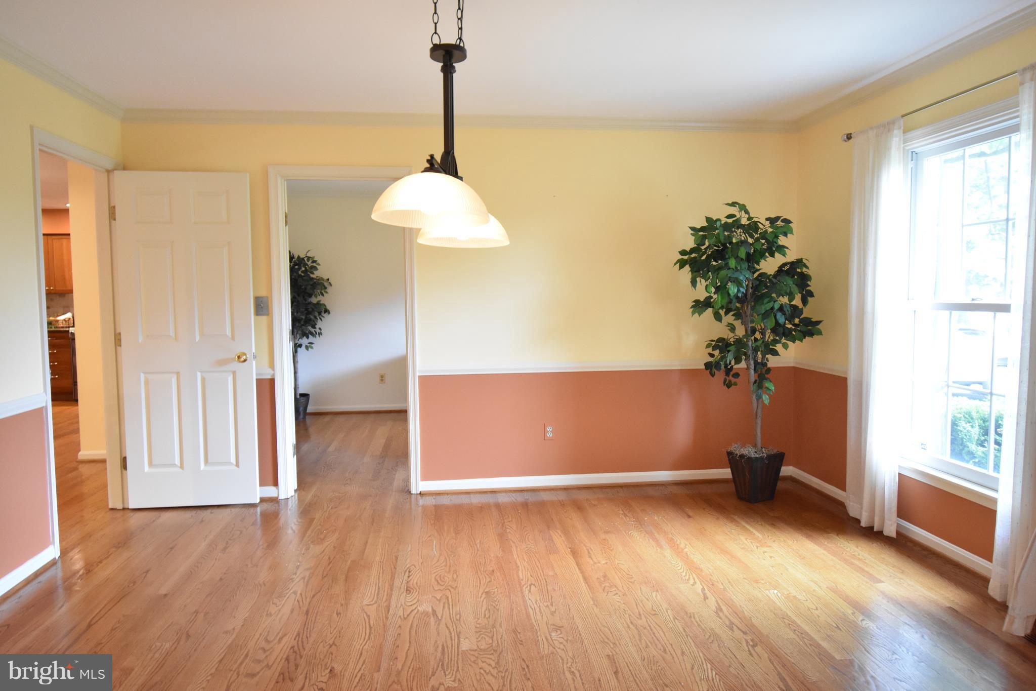 VALEWOOD AT HAMPTON GARDENS - Residential