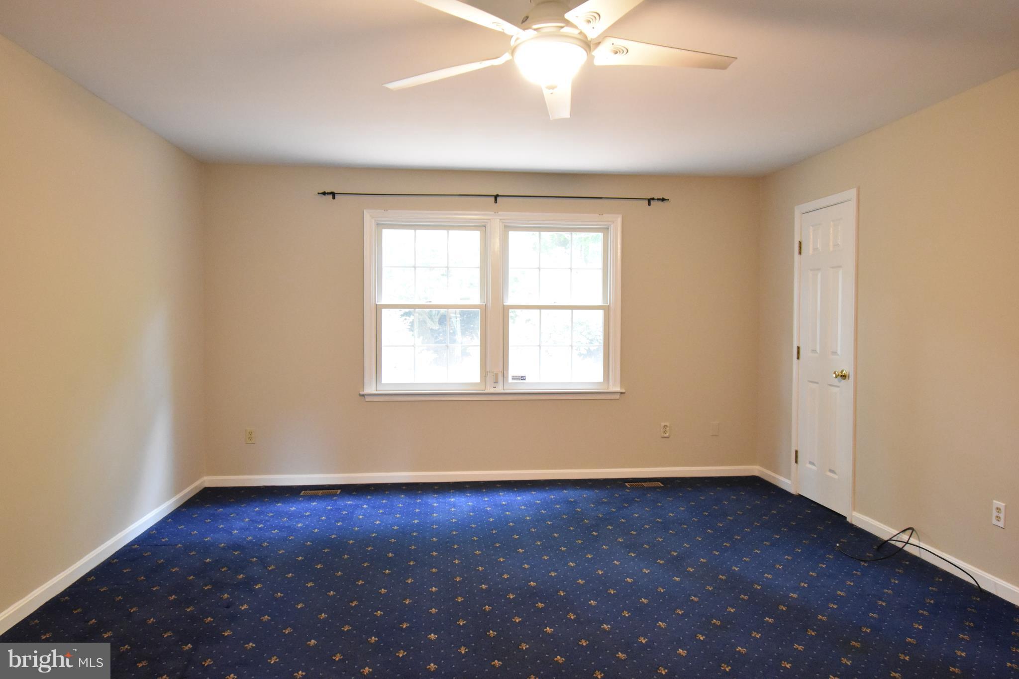 VALEWOOD AT HAMPTON GARDENS - Residential