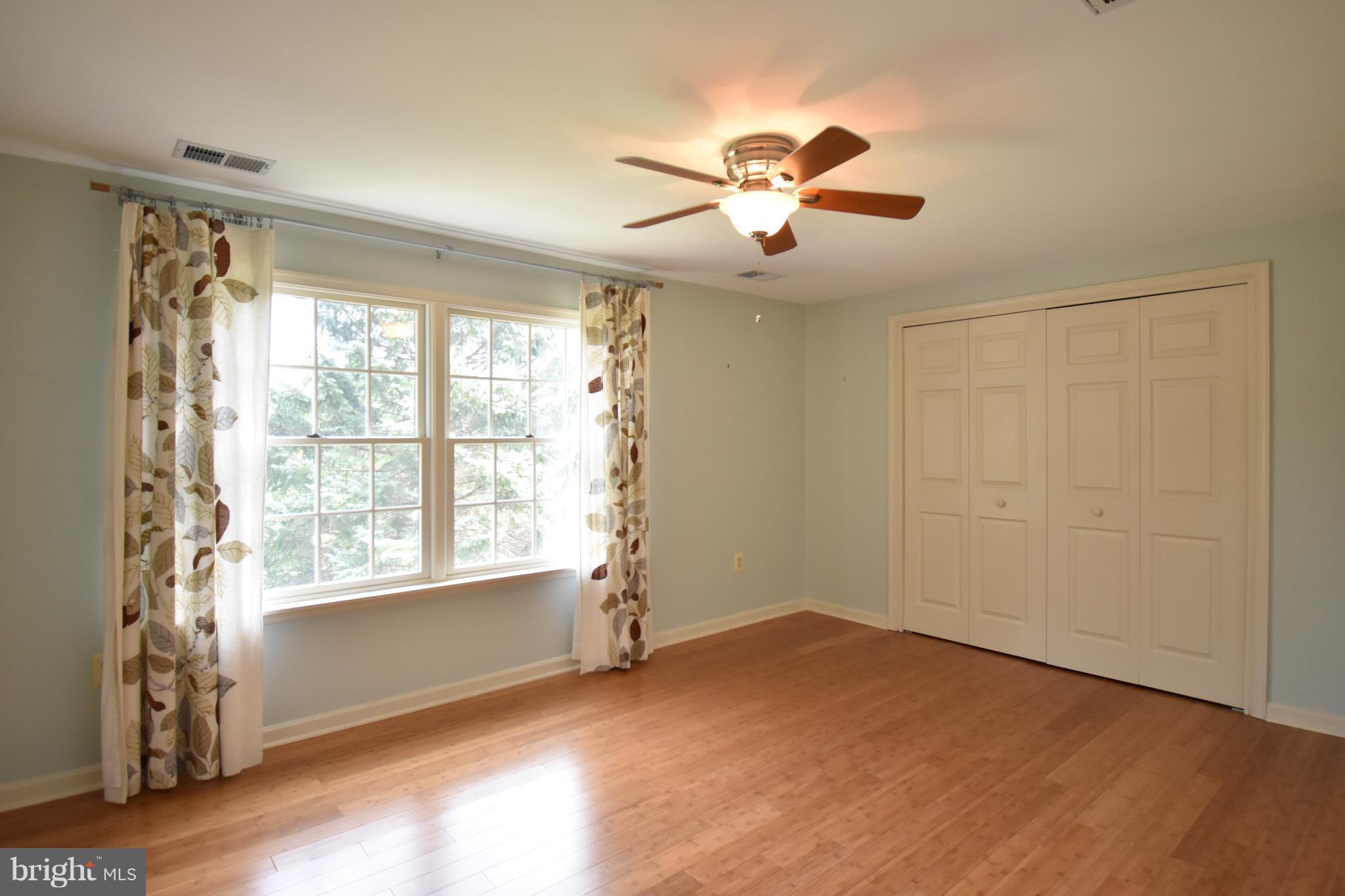 VALEWOOD AT HAMPTON GARDENS - Residential