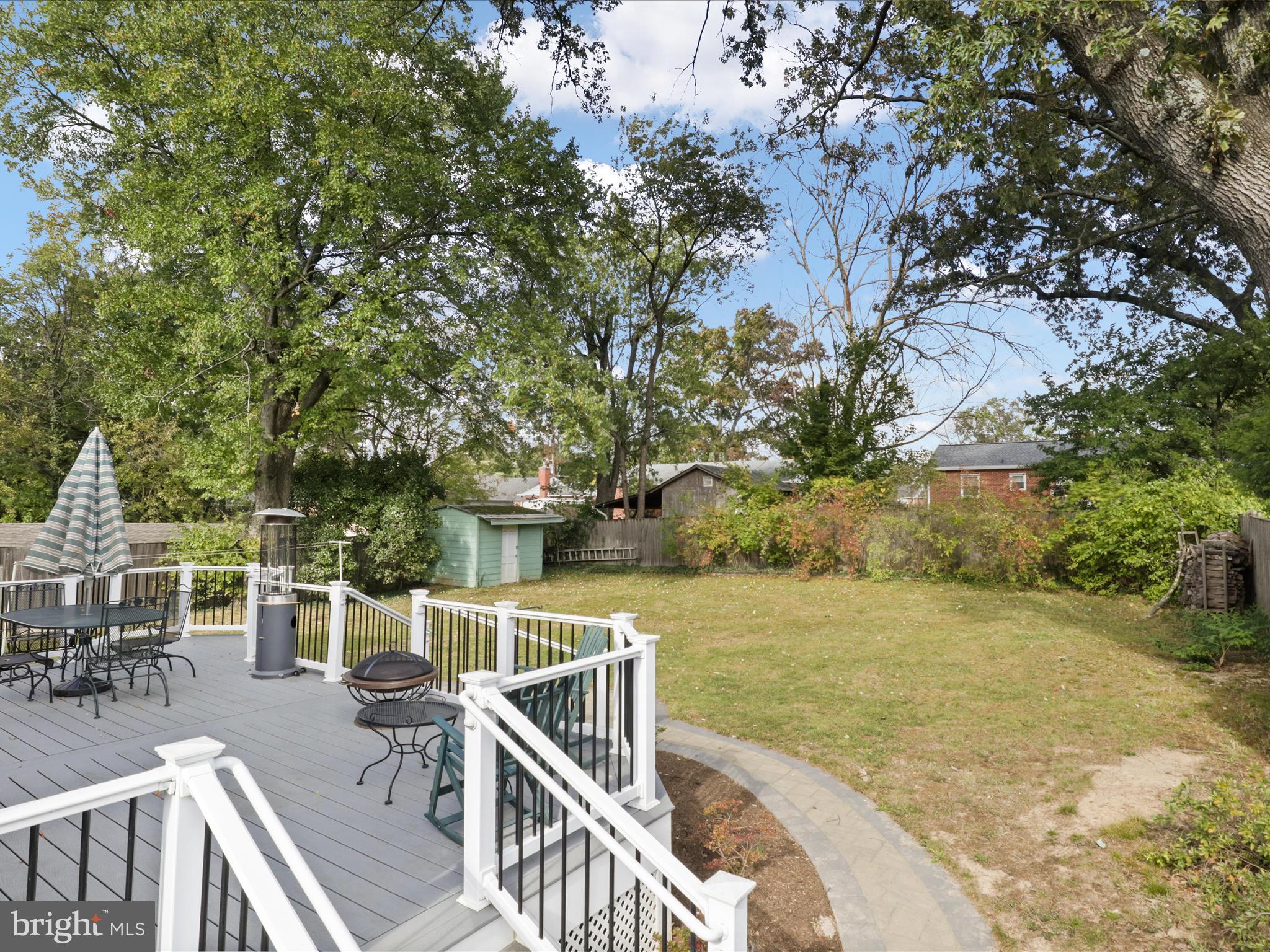 BURNT MILLS KNOLLS - Residential