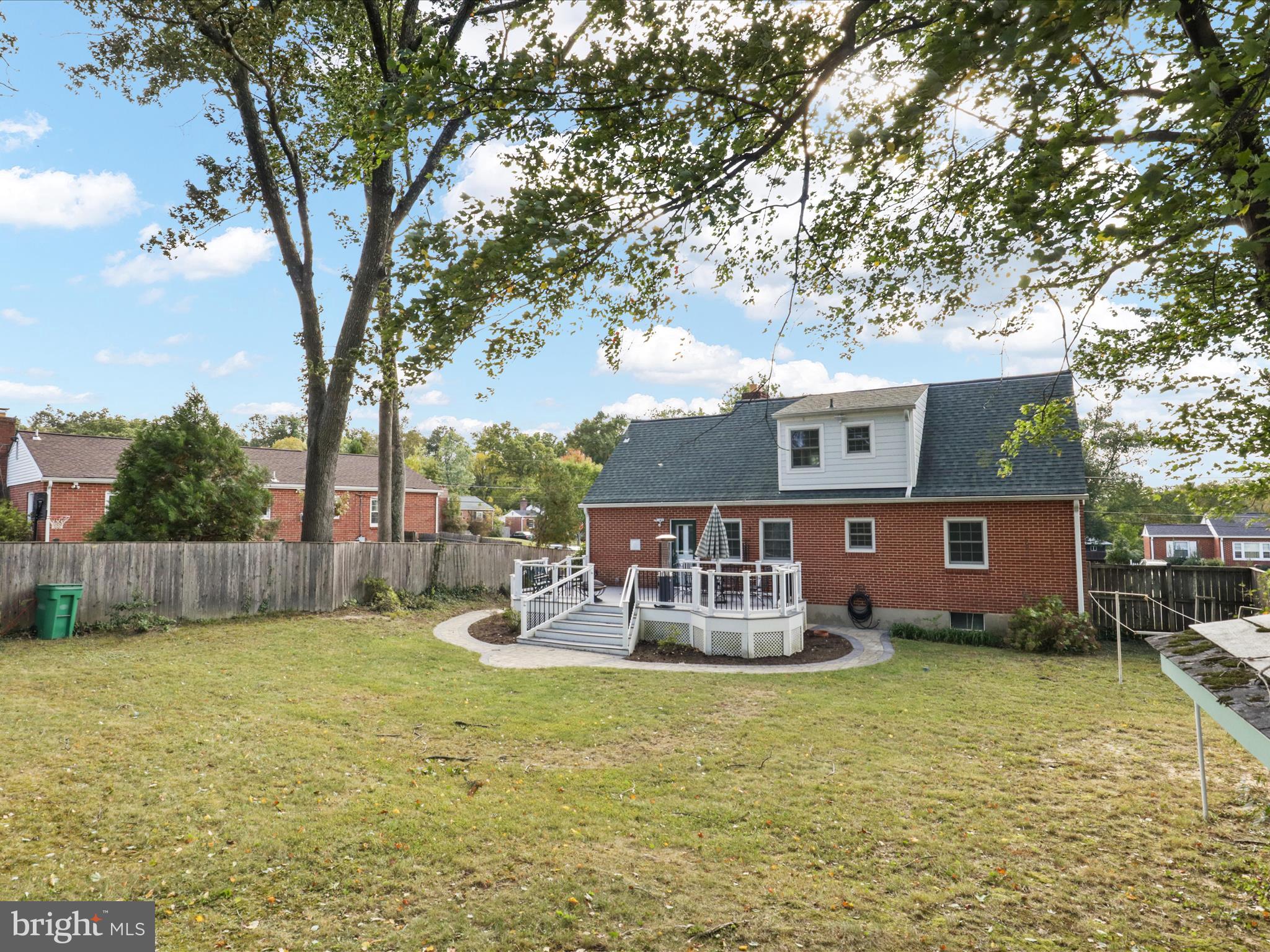 BURNT MILLS KNOLLS - Residential