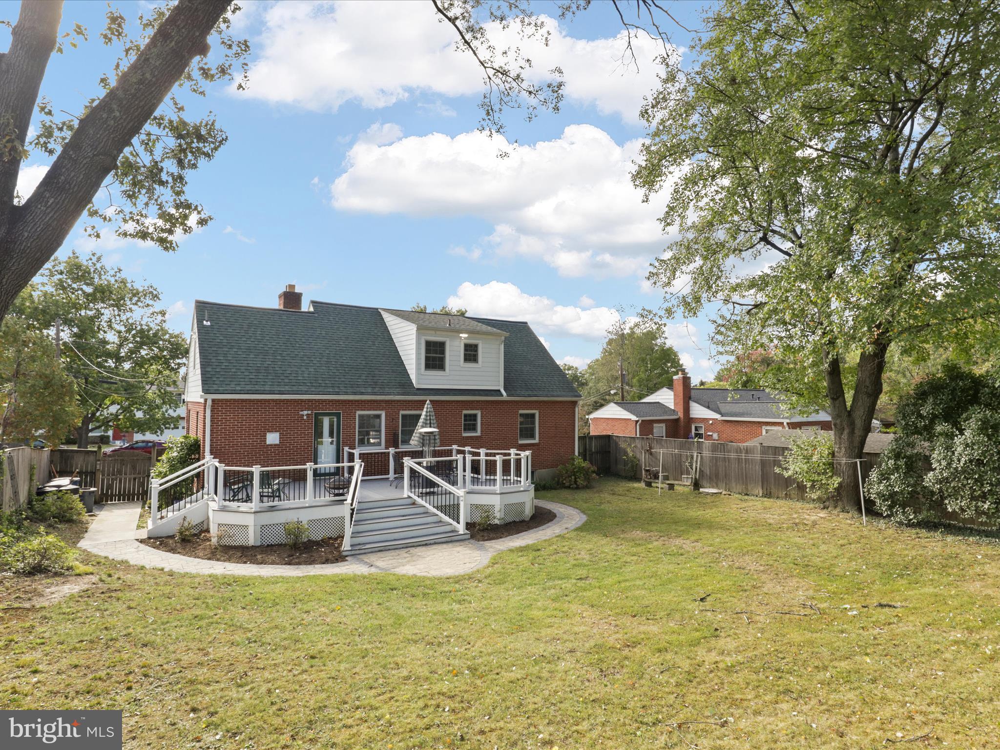 BURNT MILLS KNOLLS - Residential