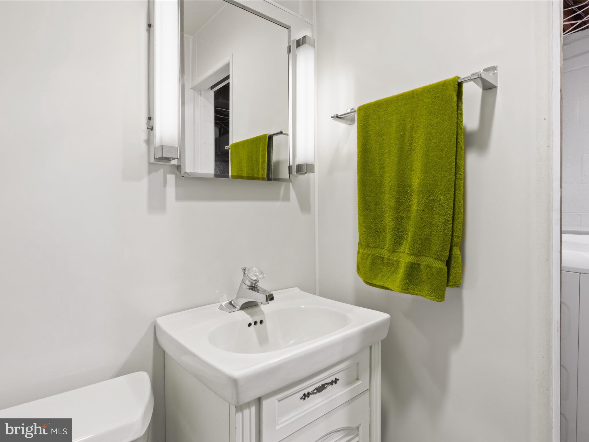 BURNT MILLS KNOLLS - Residential