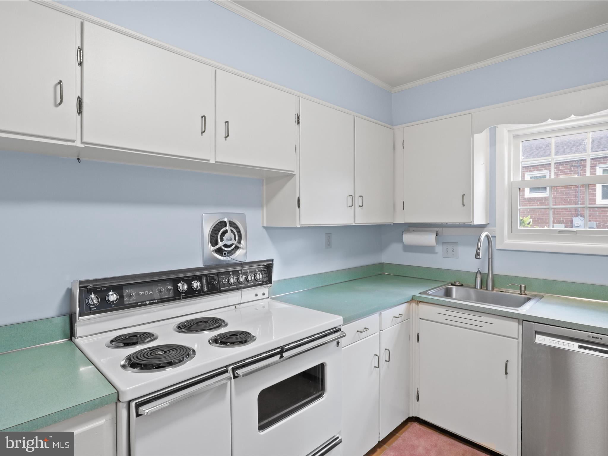 BURNT MILLS KNOLLS - Residential