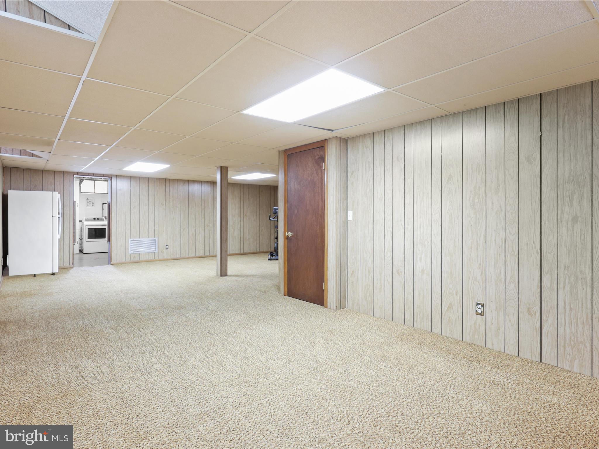 BURNT MILLS KNOLLS - Residential