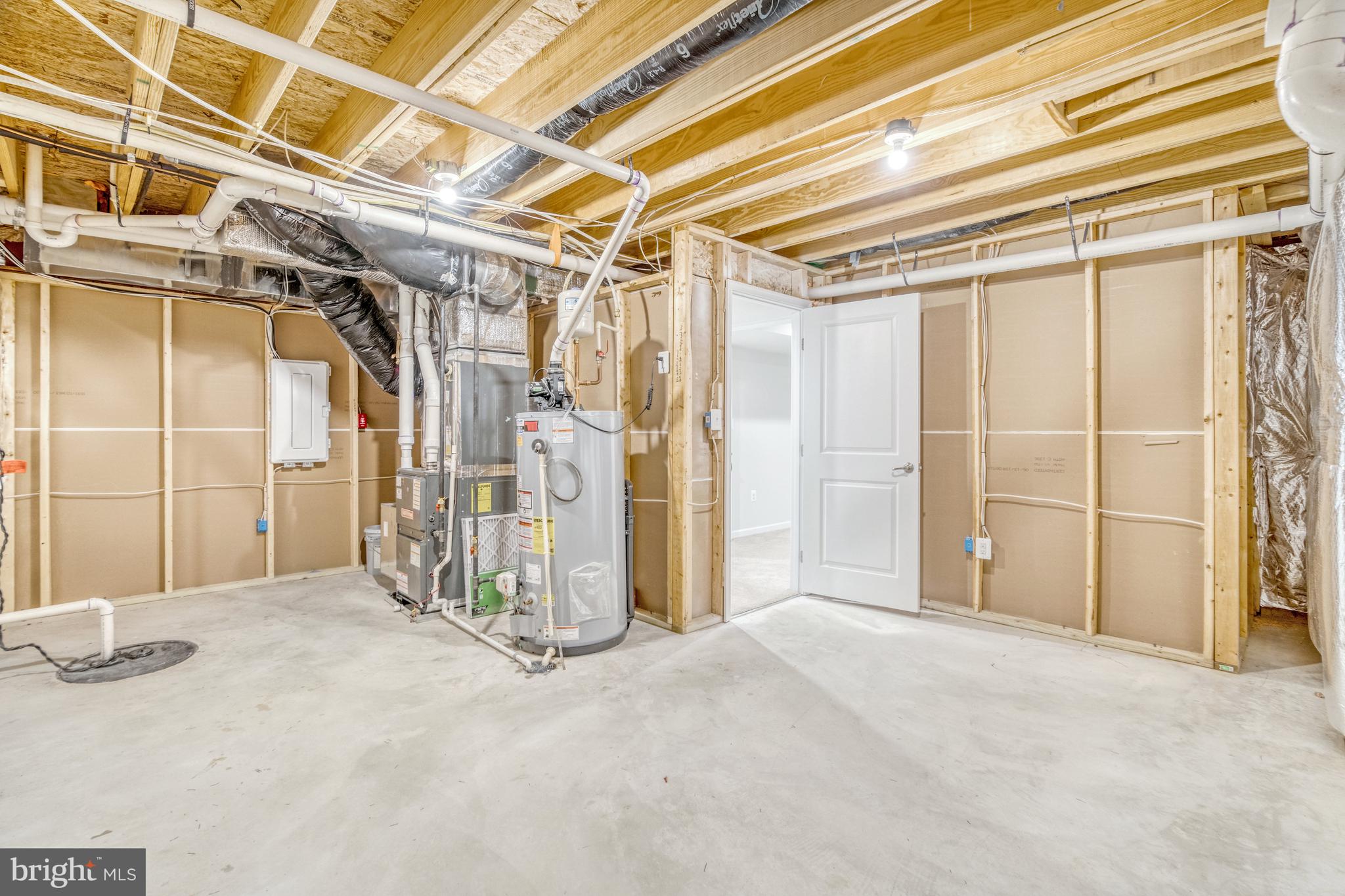 CHANCELLORSVILLE CROSSING - Residential