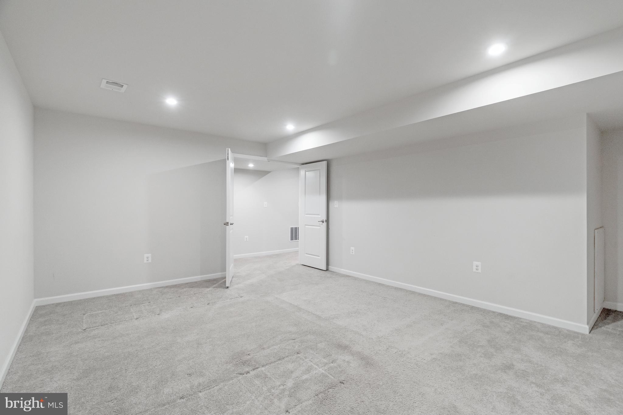 CHANCELLORSVILLE CROSSING - Residential