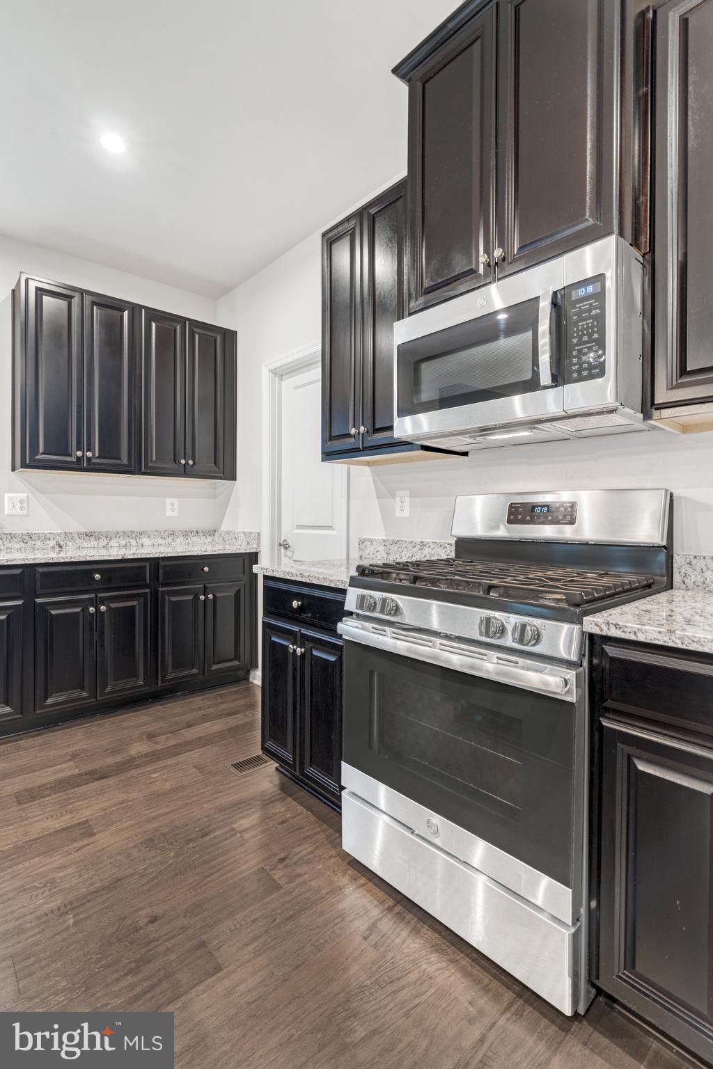 CHANCELLORSVILLE CROSSING - Residential