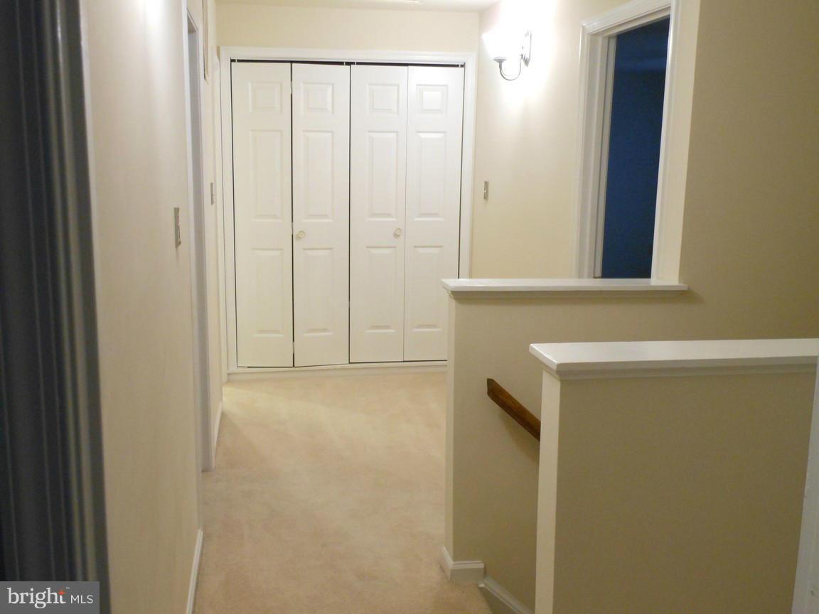 LAKE RIDGE - Residential Lease