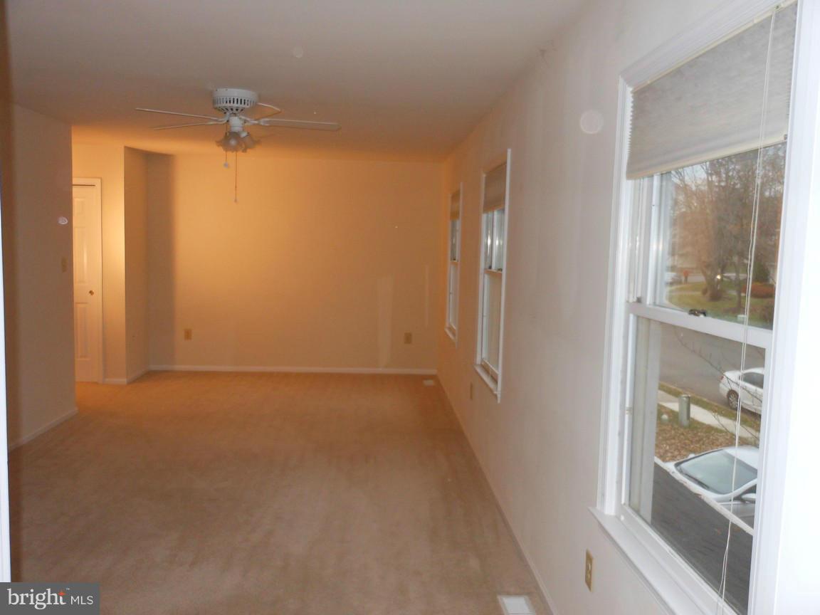 LAKE RIDGE - Residential Lease