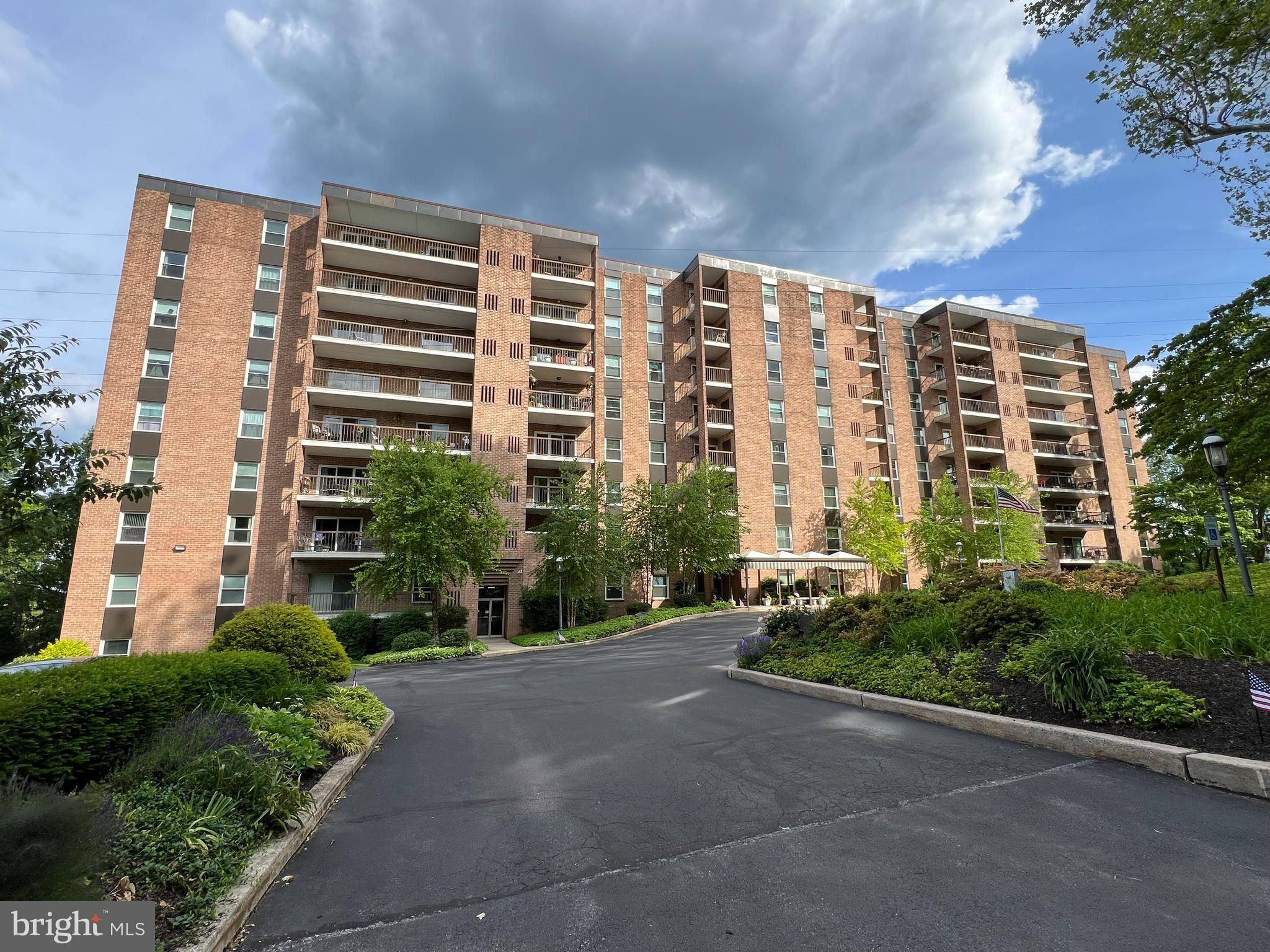 1375 PERSHING BOULEVARD 608