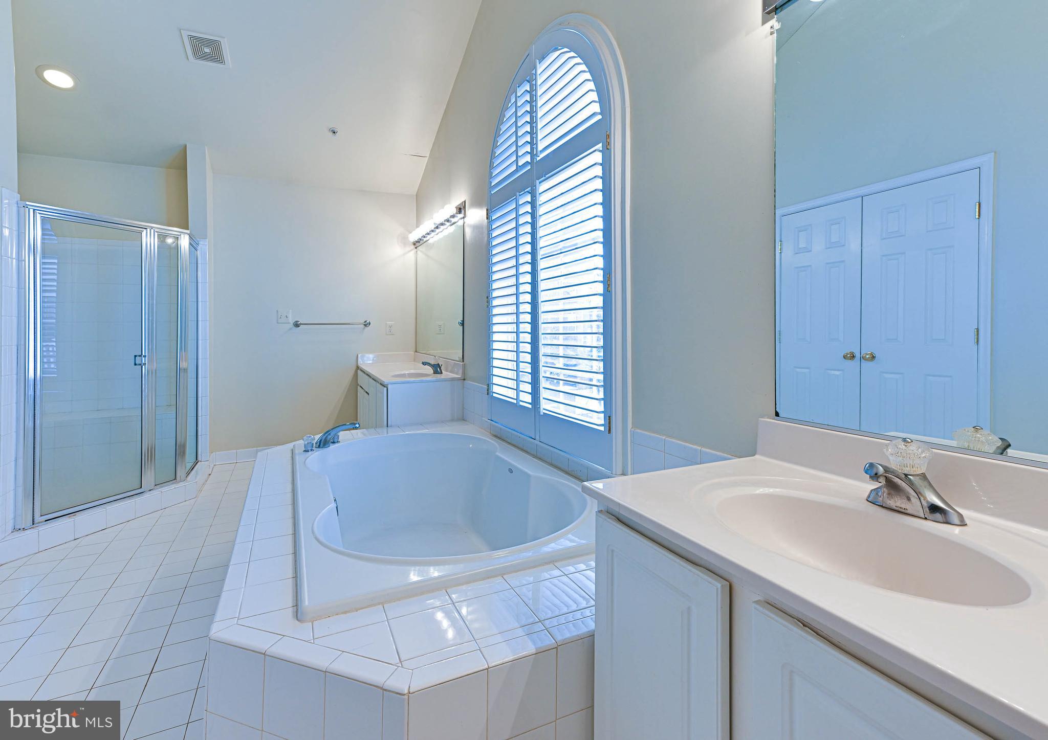 KING FARM WATKINS POND - Residential Lease