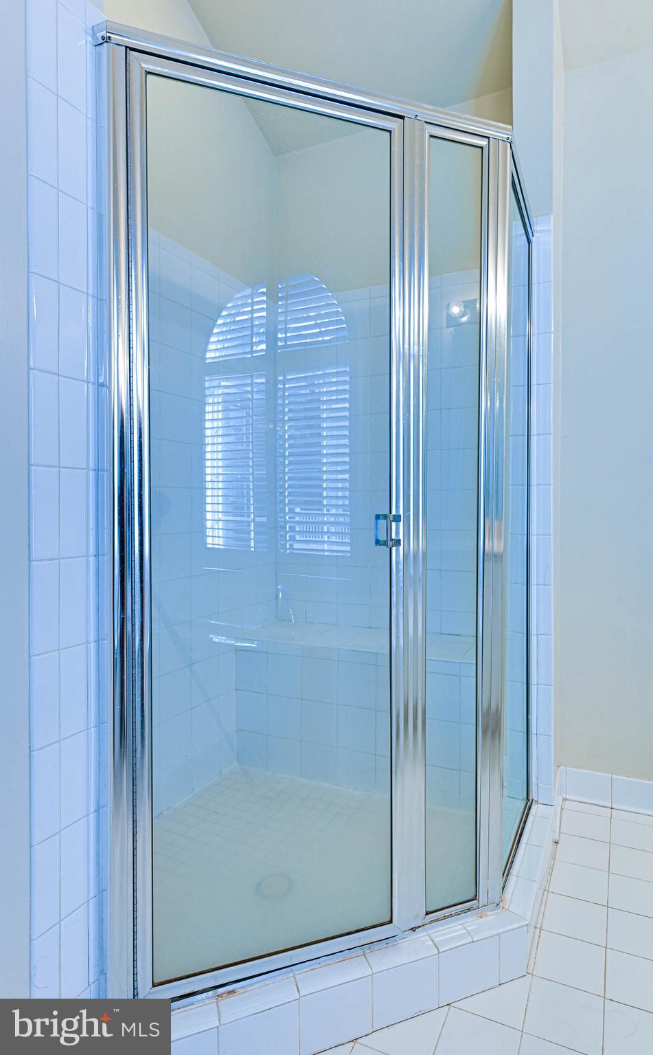 KING FARM WATKINS POND - Residential Lease